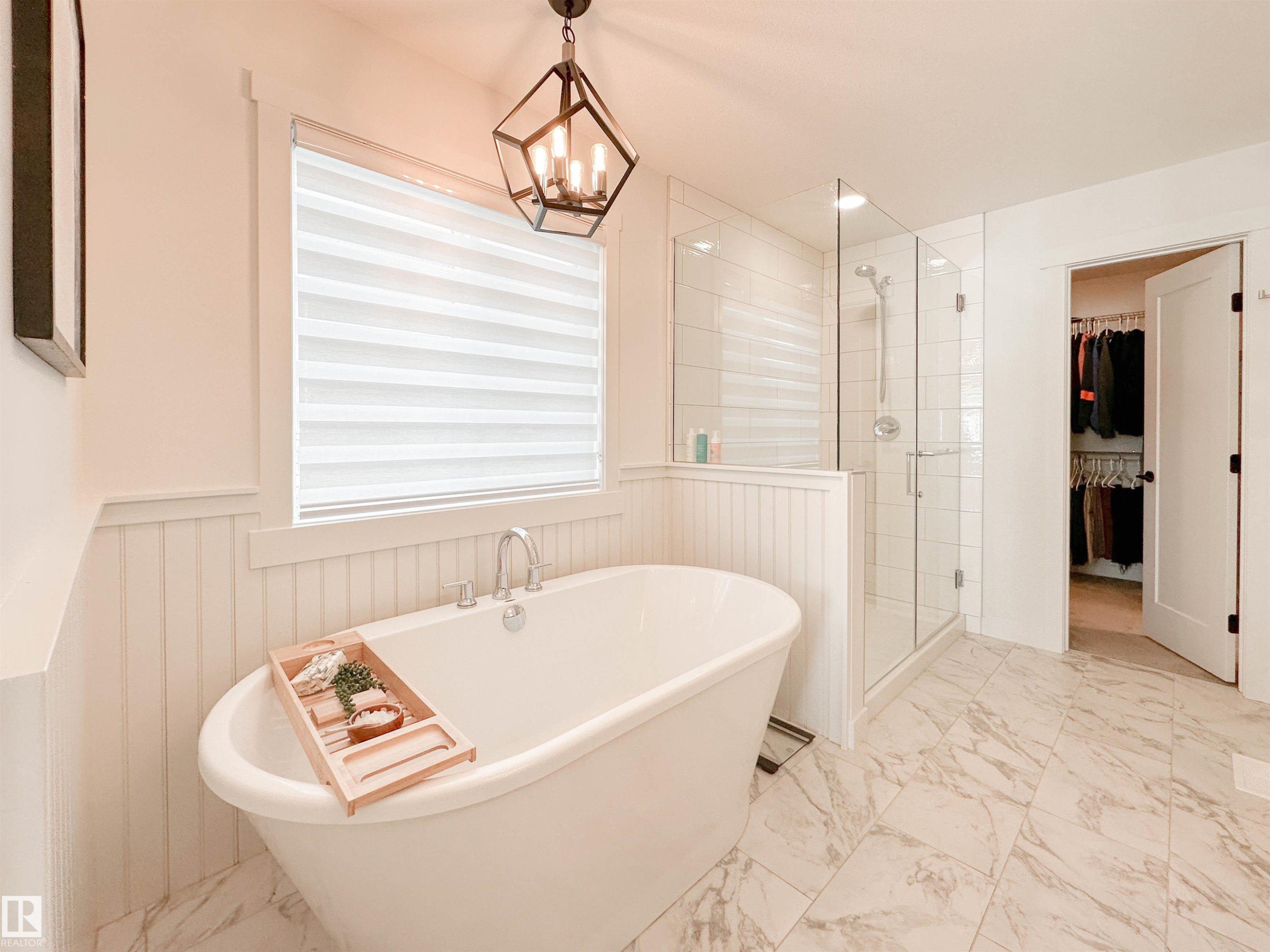 97 Joyal Way, St. Albert, AB - Indoor Photo Showing Bathroom
