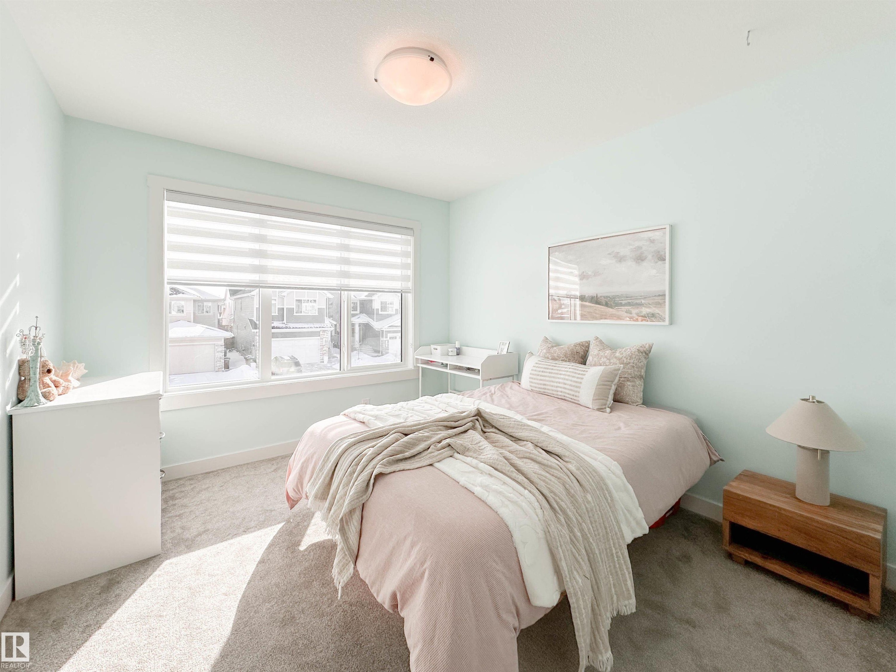 97 Joyal Way, St. Albert, AB - Indoor Photo Showing Bedroom
