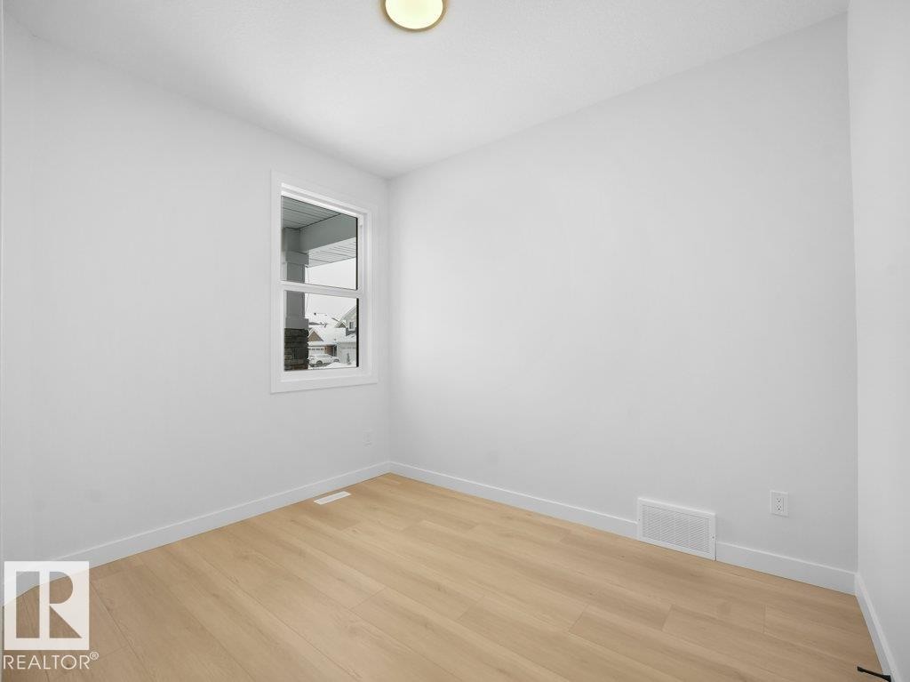 3314 Chickadee Dr, Edmonton, AB - Indoor Photo Showing Other Room