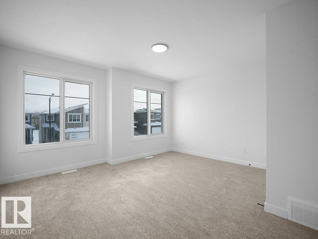 3314 Chickadee Dr, Edmonton, AB - Indoor Photo Showing Other Room