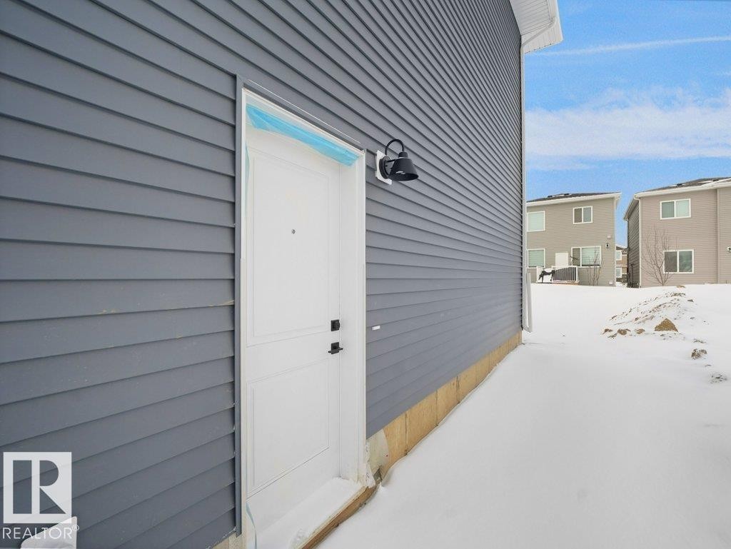 3314 Chickadee Dr, Edmonton, AB - Outdoor With Exterior