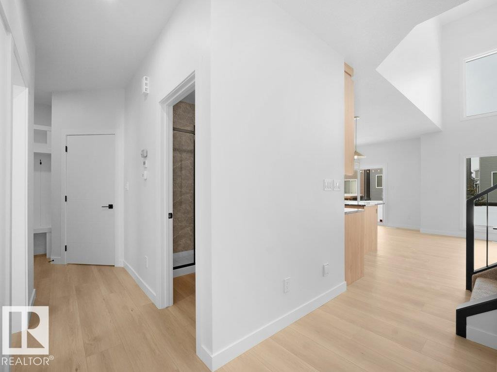 3314 Chickadee Dr, Edmonton, AB - Indoor Photo Showing Other Room