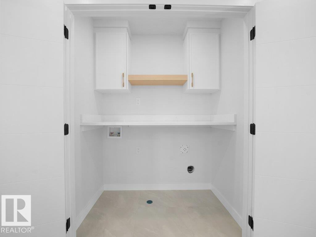 3322 Chickadee Drive, Edmonton, AB - Indoor