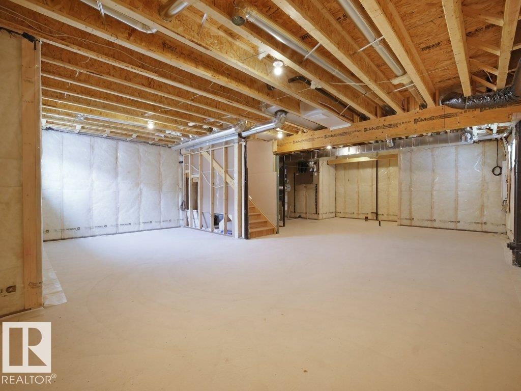 3322 Chickadee Drive, Edmonton, AB - Indoor Photo Showing Basement