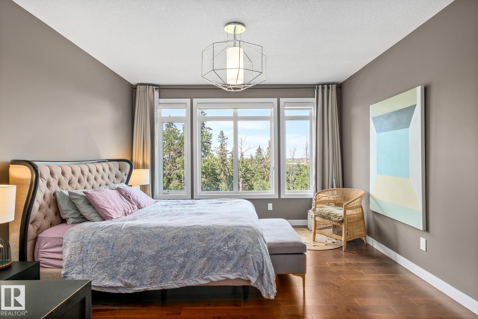 699 Howatt Drive, Edmonton, AB - Indoor Photo Showing Bedroom