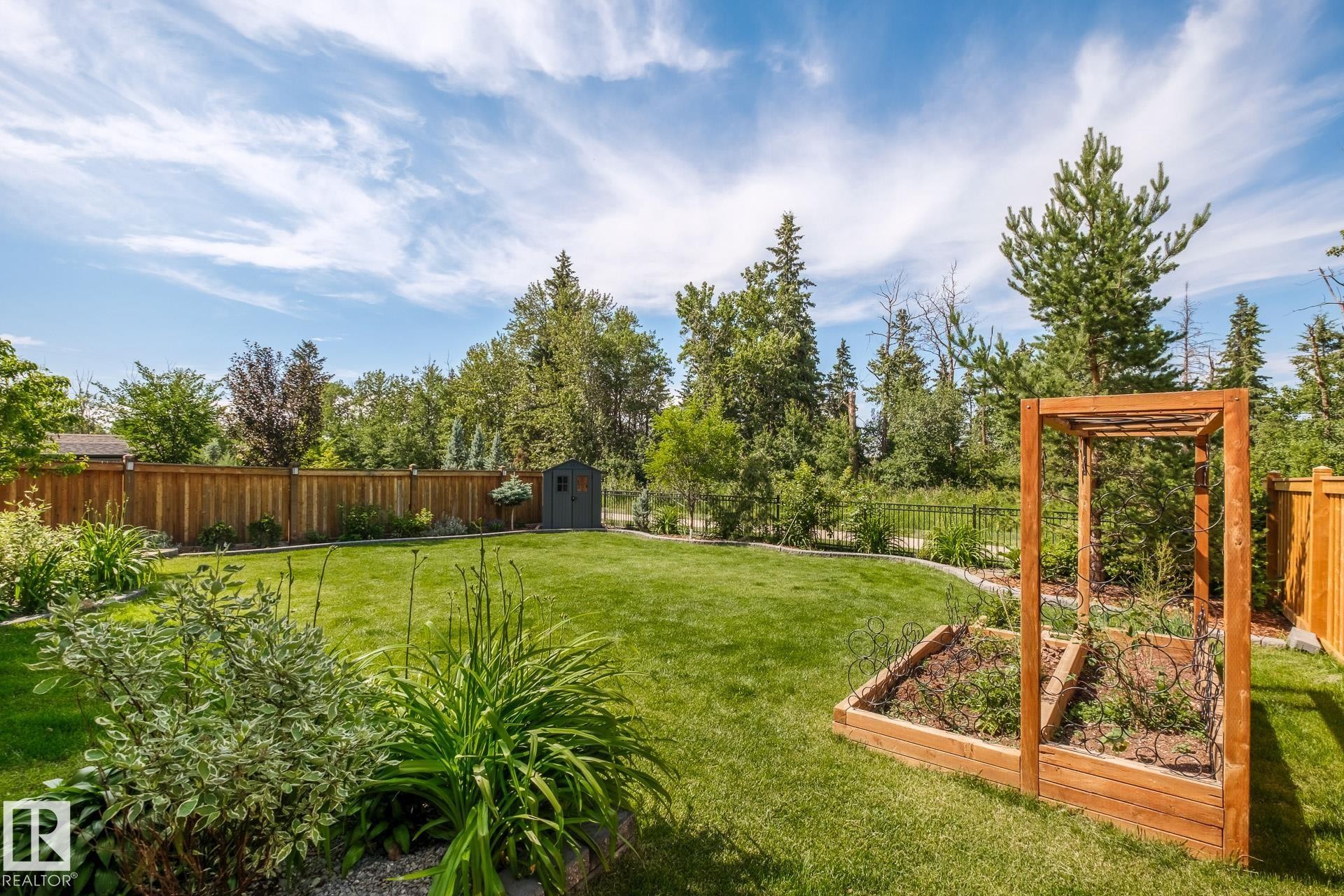 699 Howatt Drive, Edmonton, AB - Outdoor