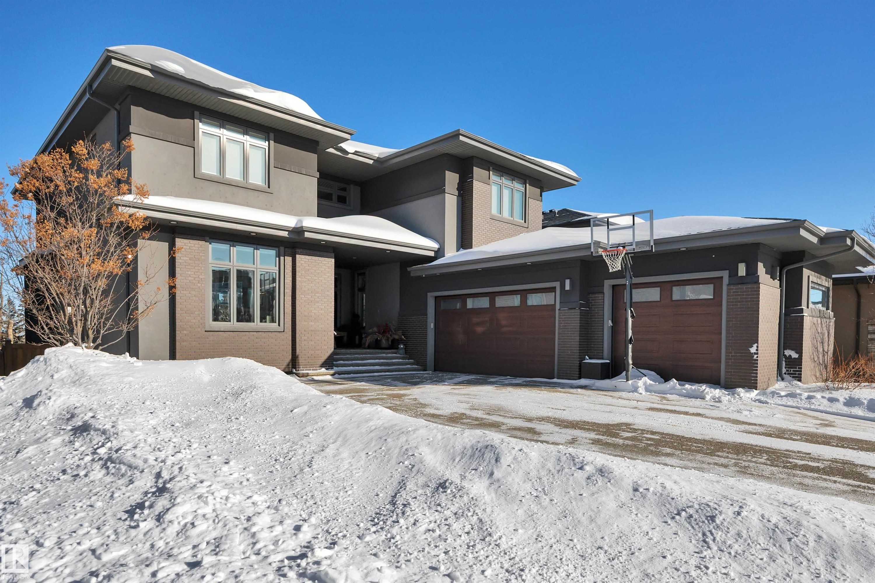 699 Howatt Drive, Edmonton, AB - Outdoor With Facade