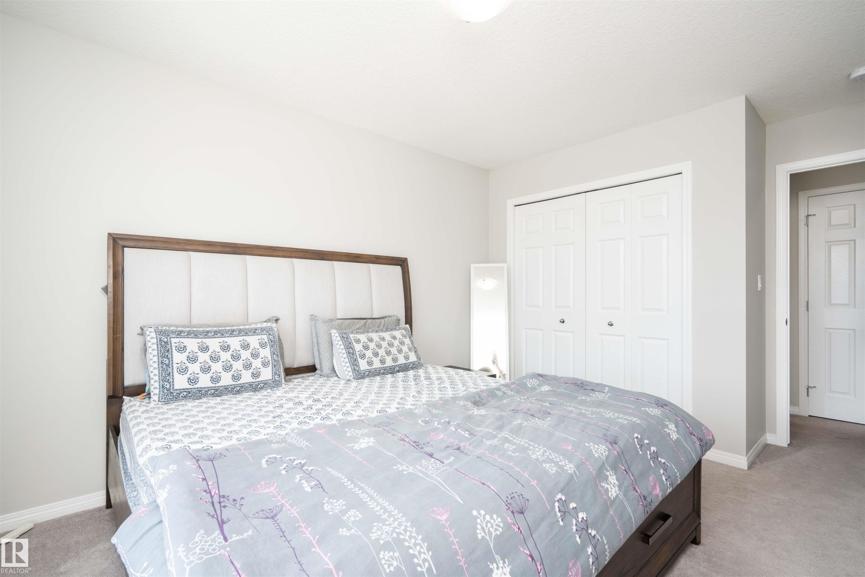 1308 Plum Link Link, Edmonton, AB - Indoor Photo Showing Bedroom
