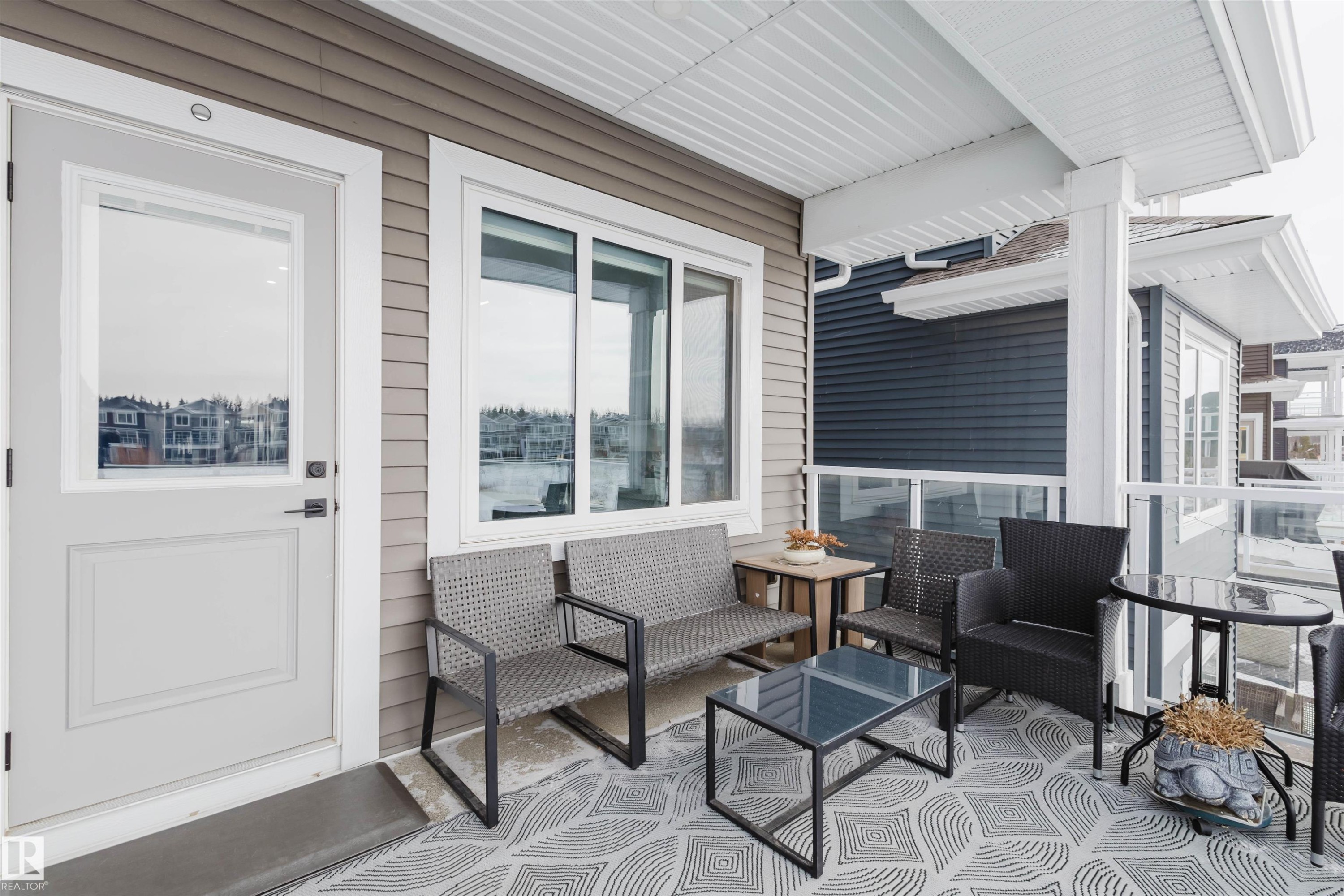 View of patio / terrace - 16217 32 Avenue, Edmonton, AB - Outdoor With Deck Patio Veranda With Exterior