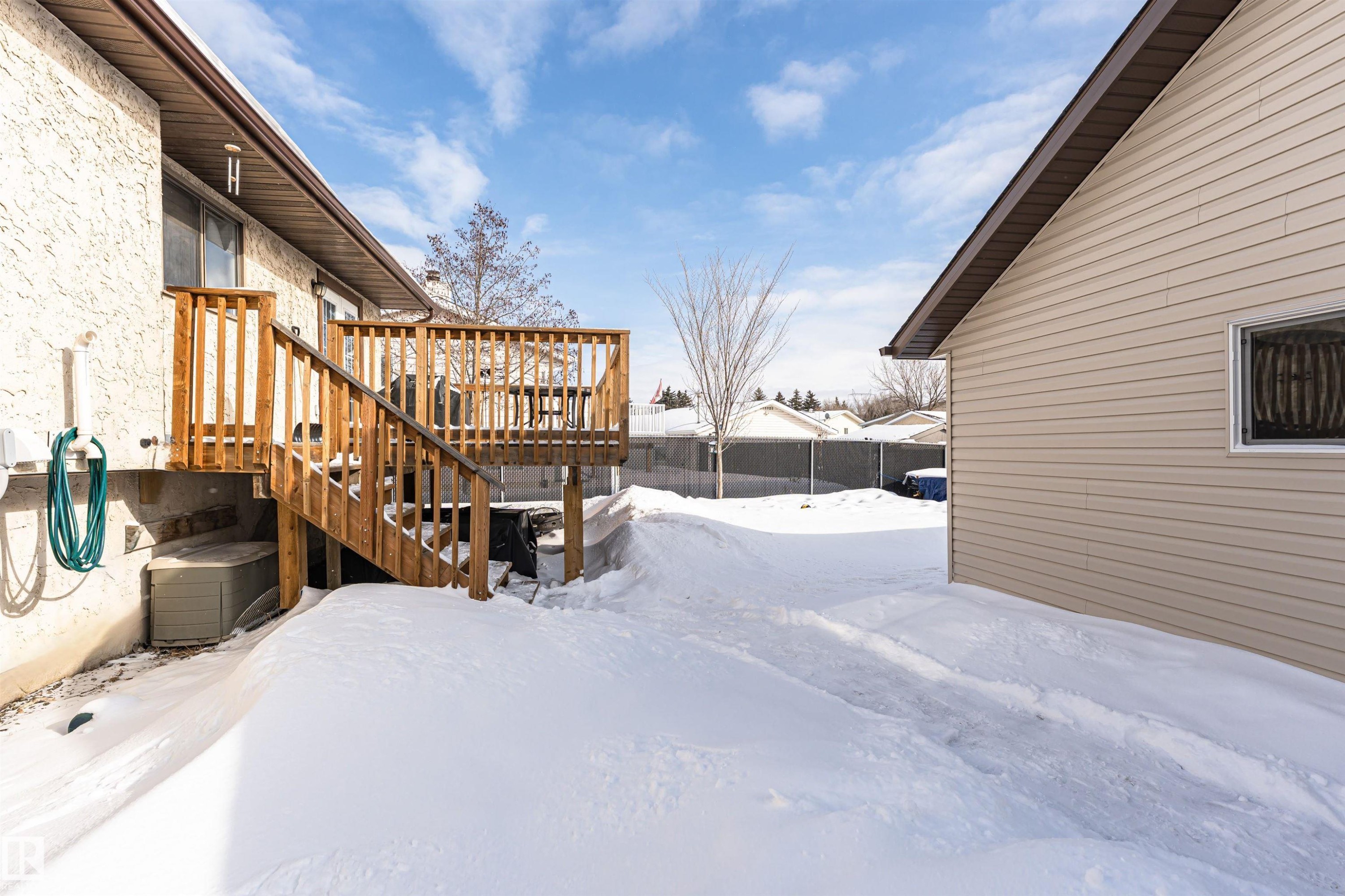 16331 119 Street Nw, Edmonton, AB - Outdoor With Exterior