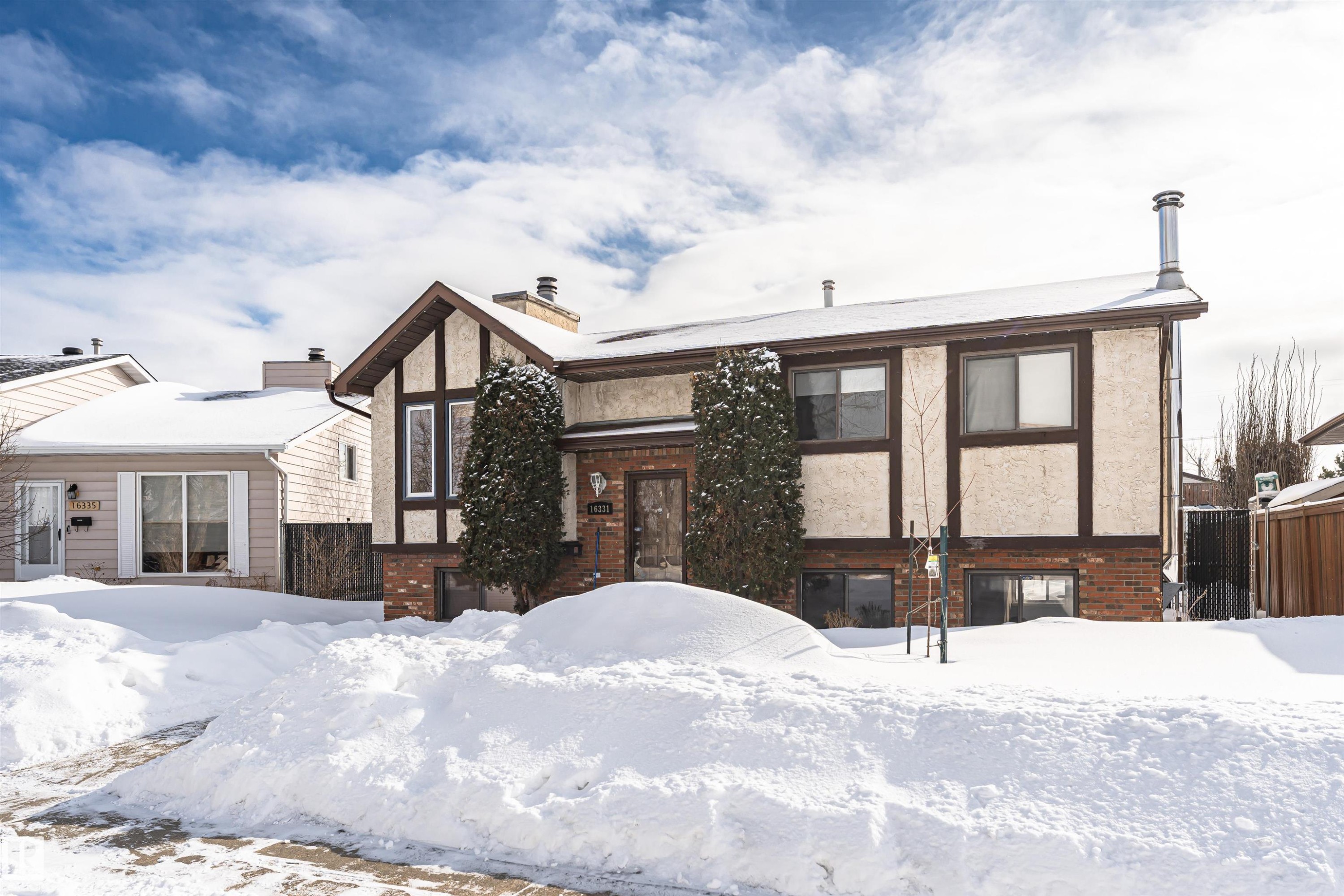 16331 119 Street Nw, Edmonton, AB - Outdoor