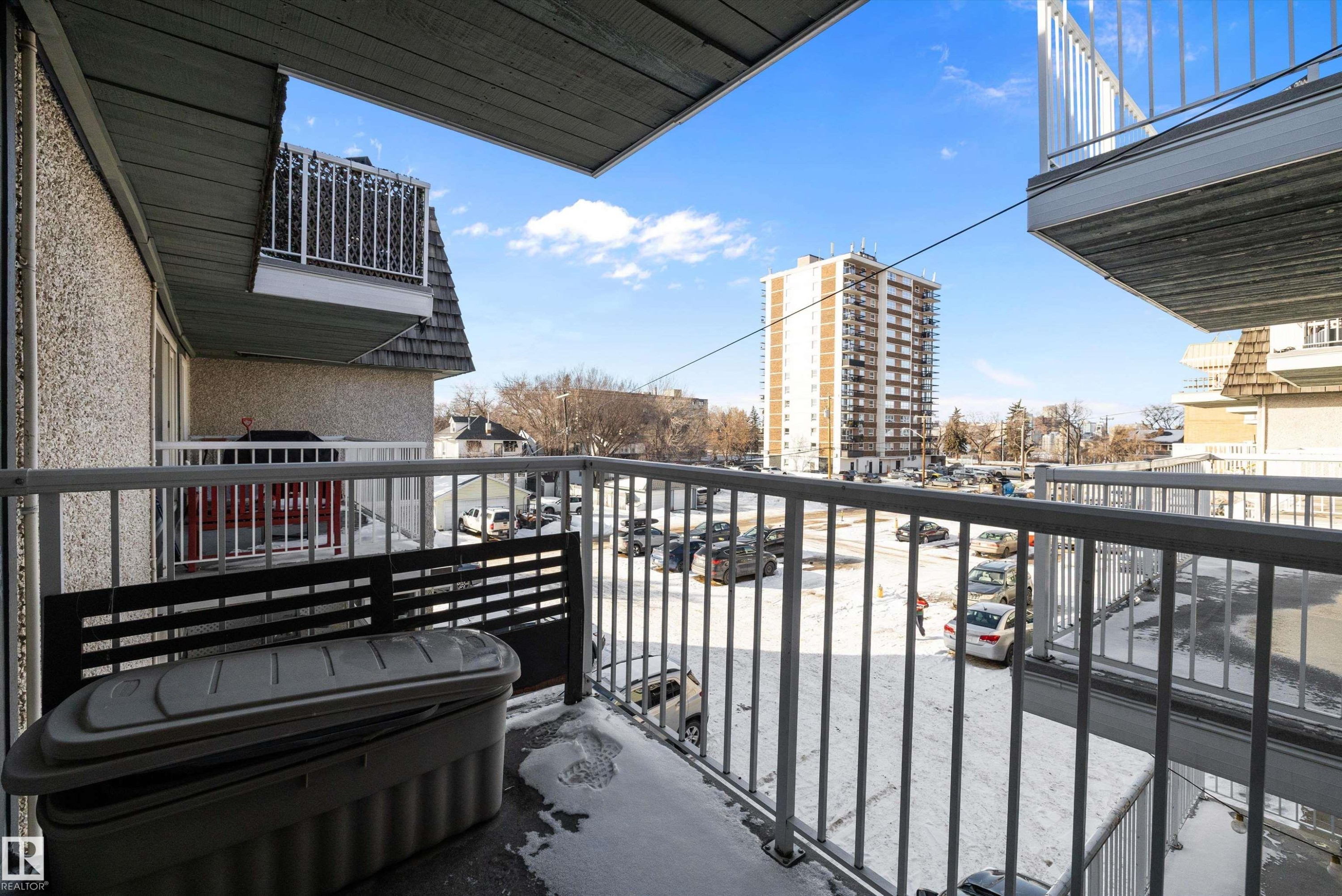 320 8604 Gateway Boulevard, Edmonton, AB - Outdoor With Exterior