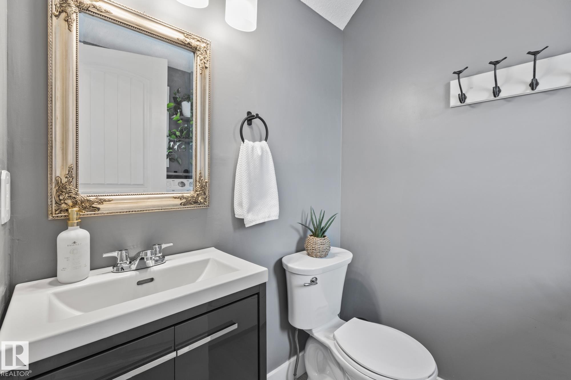 41 Patterson Crescent, St. Albert, AB - Indoor Photo Showing Bathroom