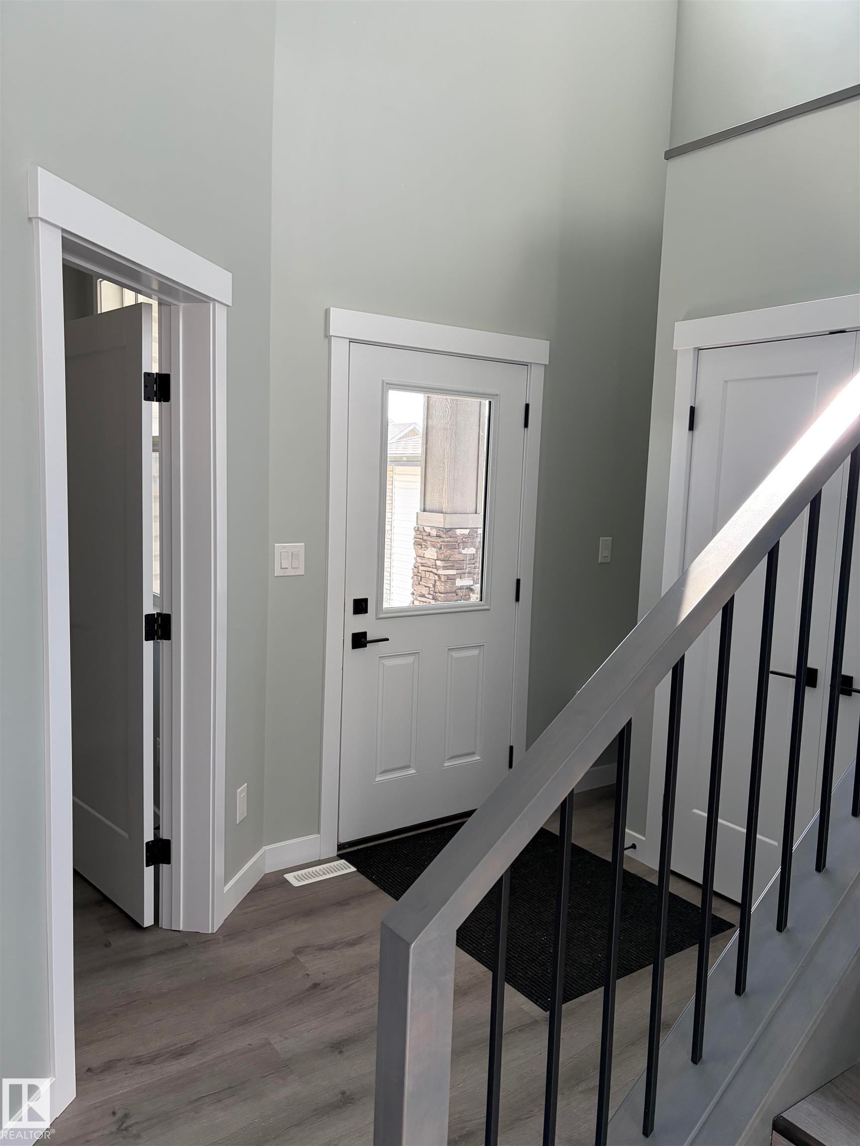 68 Maple Crescent, Gibbons, AB