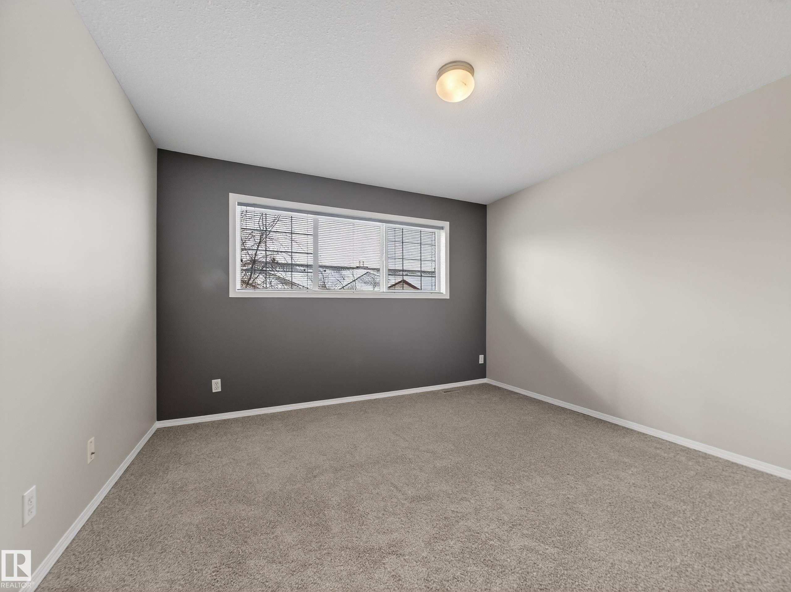 138 16823 84 Street, Edmonton, AB - Indoor Photo Showing Other Room