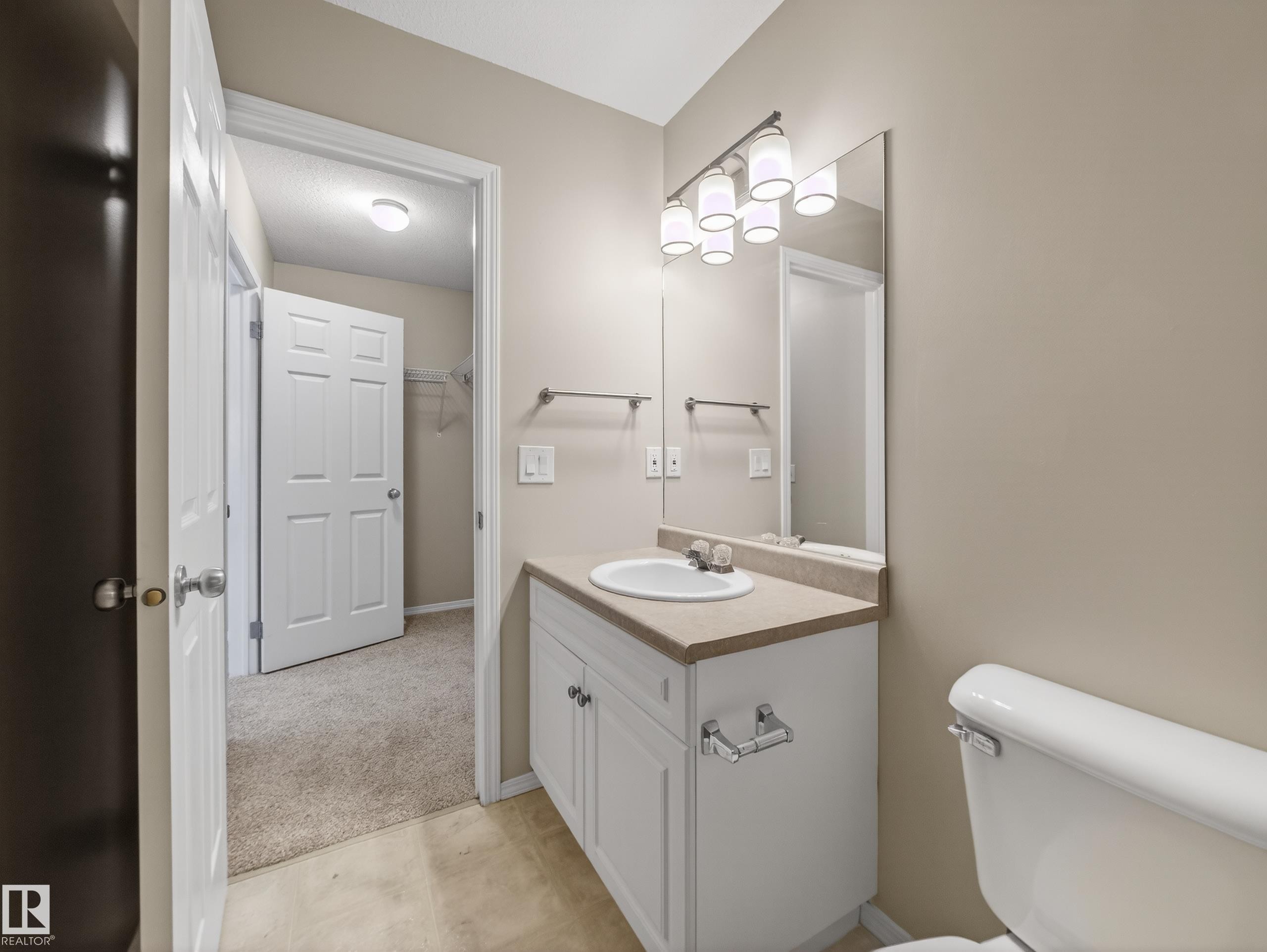 138 16823 84 Street, Edmonton, AB - Indoor Photo Showing Bathroom