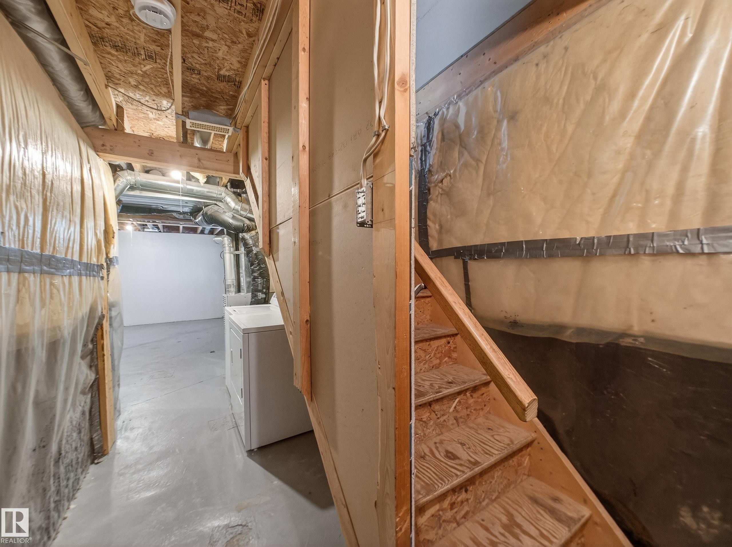 138 16823 84 Street, Edmonton, AB - Indoor