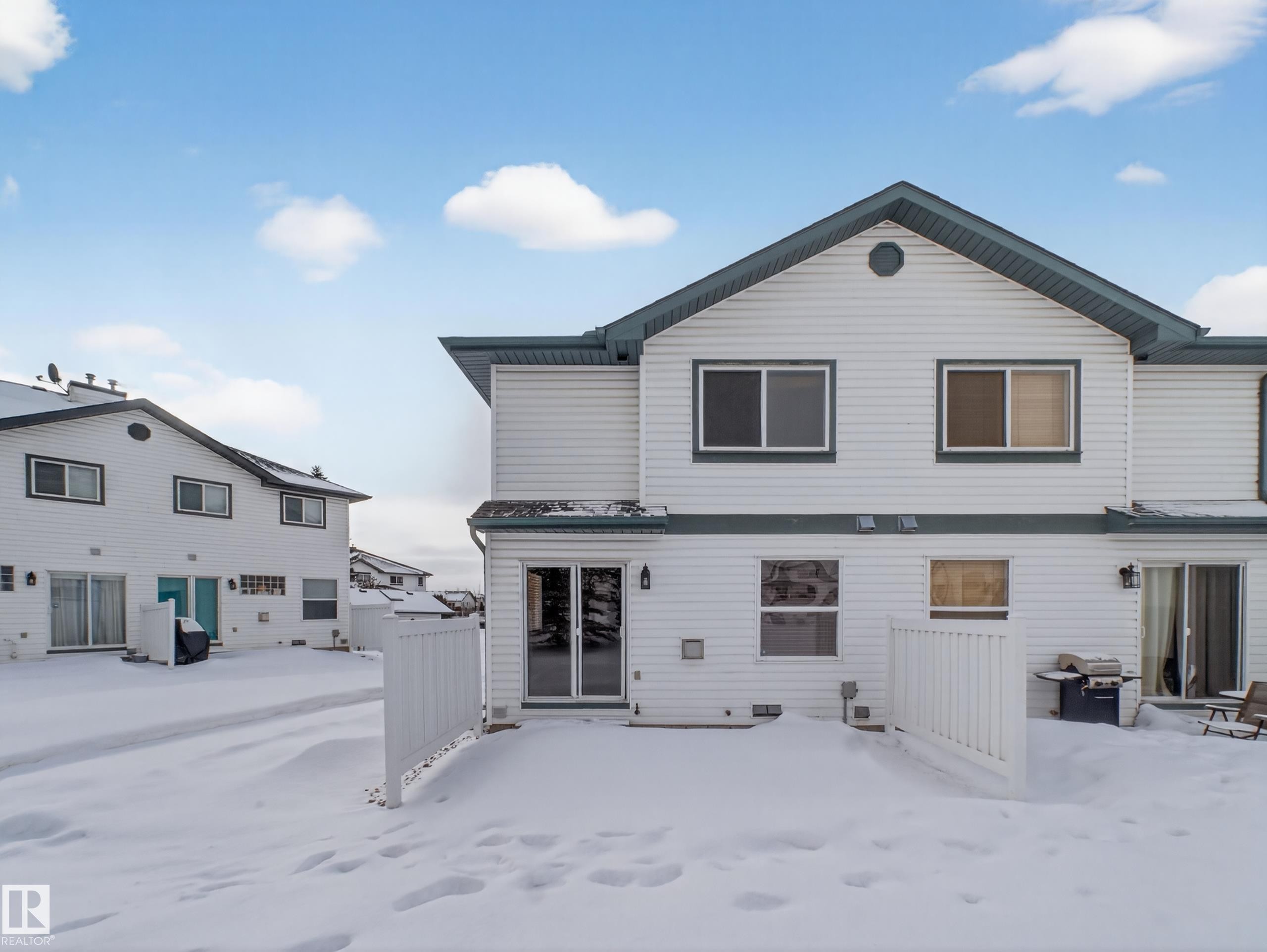 138 16823 84 Street, Edmonton, AB - Outdoor