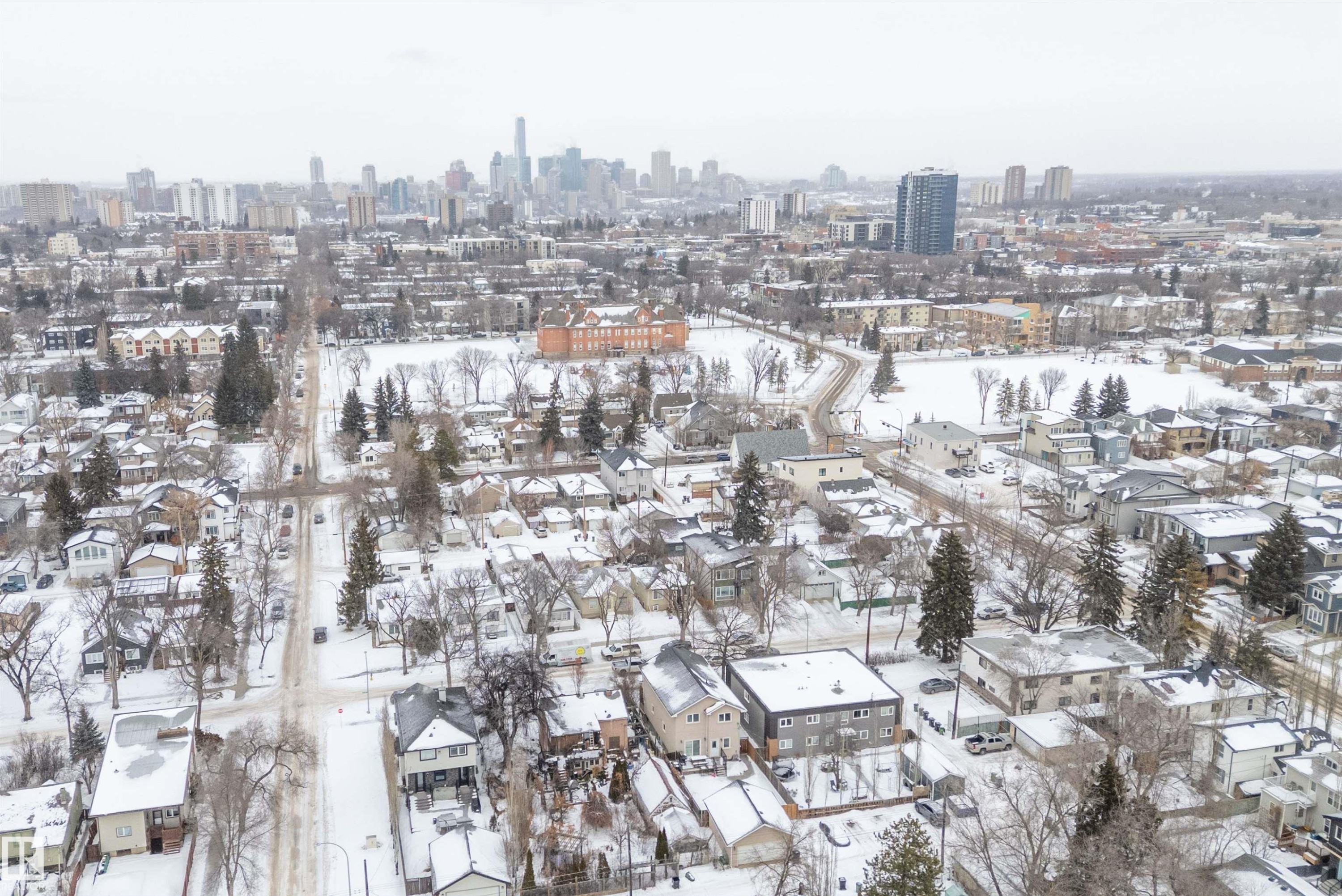 Snowy aerial view with a skyline view - 10623 75 Avenue, Edmonton, AB - Outdoor With View