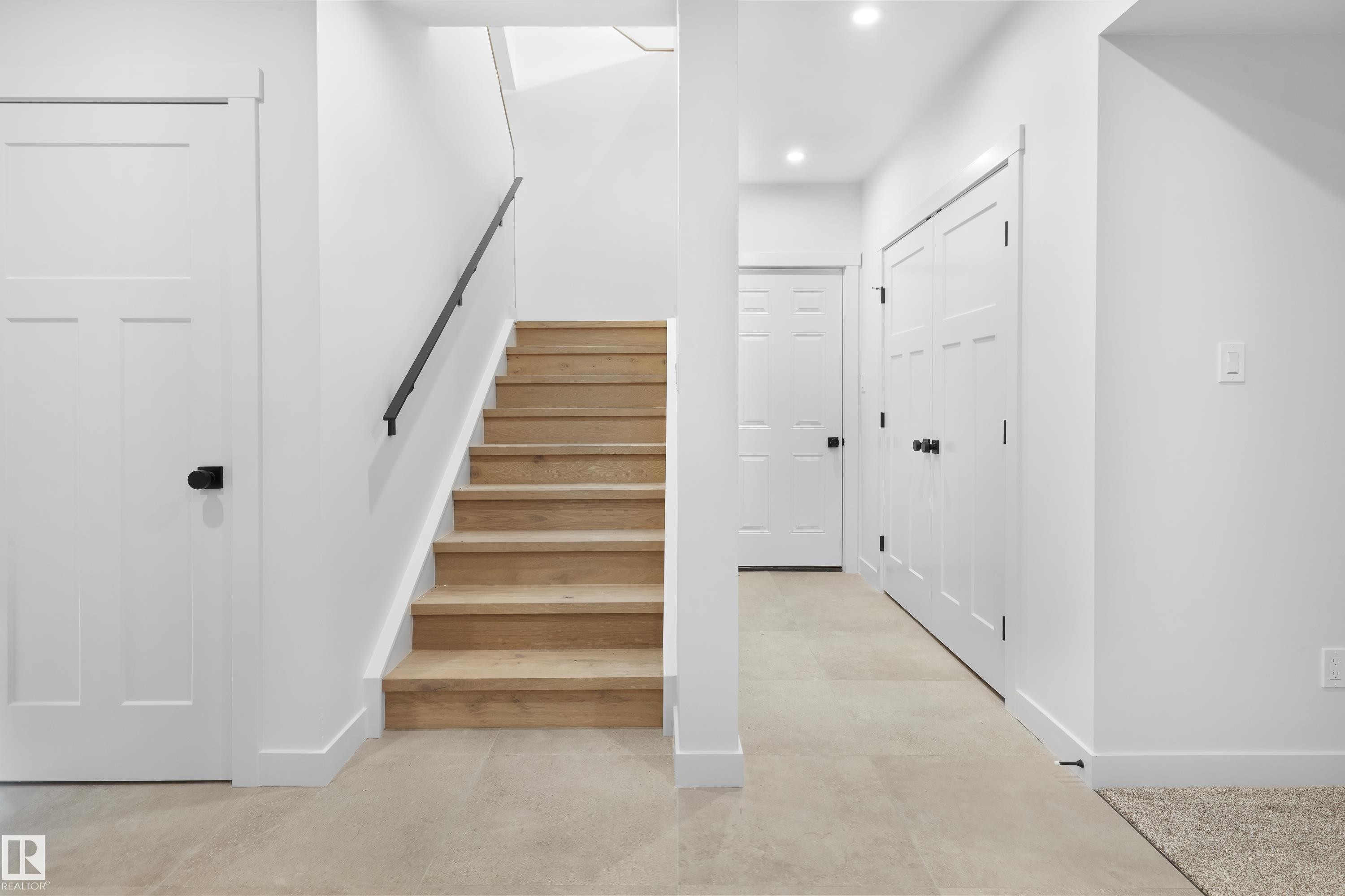 43 Westridge Road, Edmonton, AB - Indoor Photo Showing Other Room