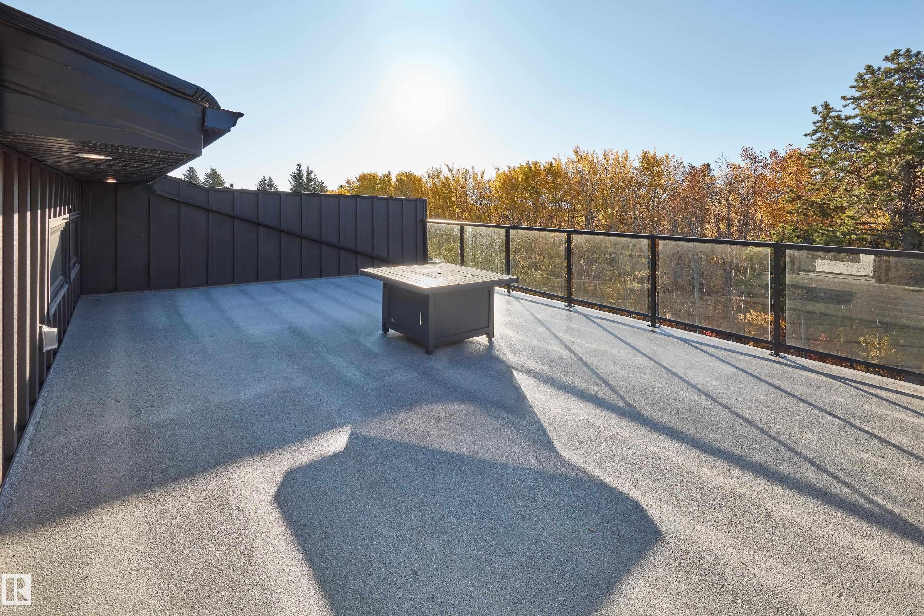 43 Westridge Road, Edmonton, AB - Outdoor