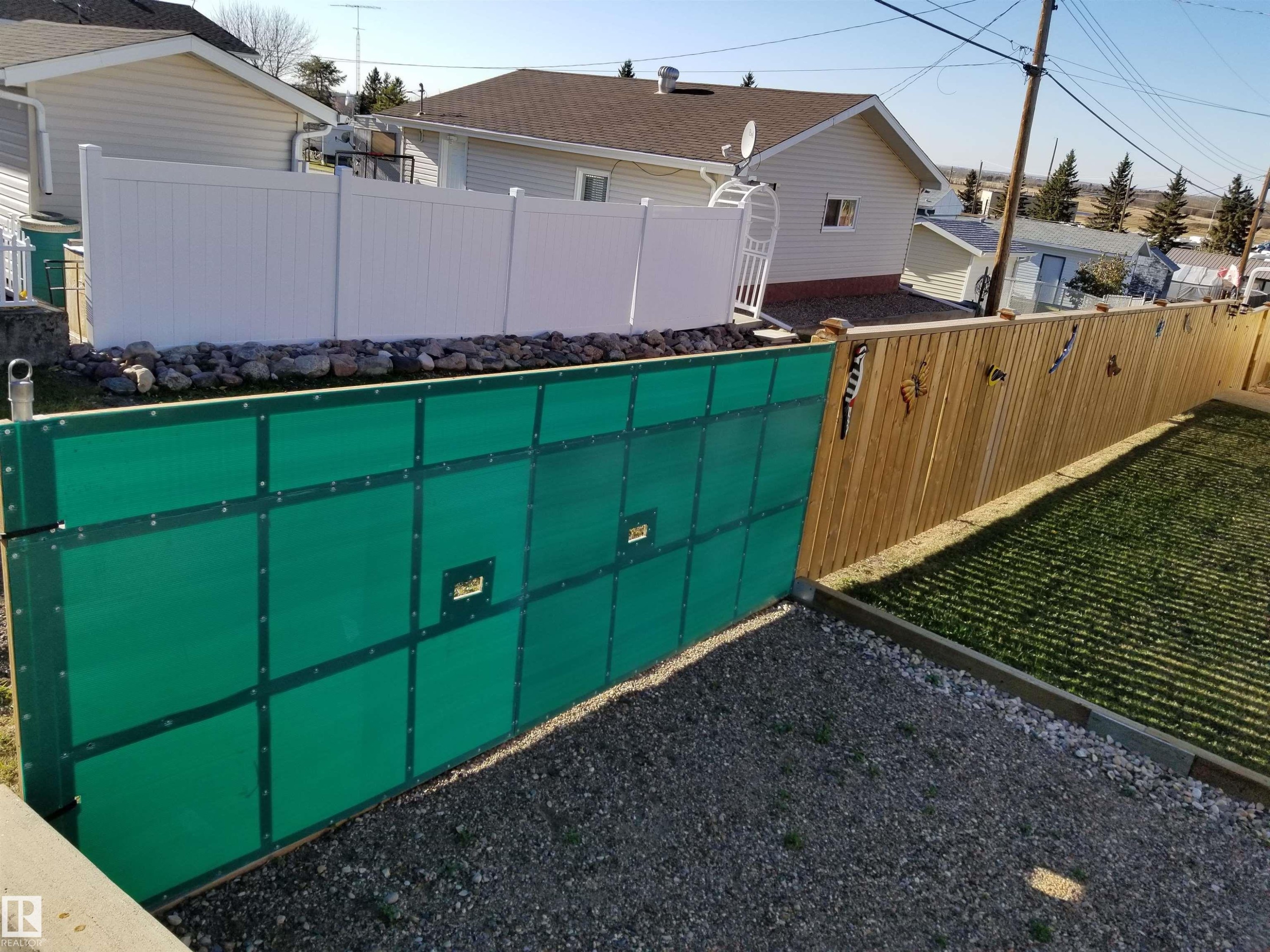 5307 Willow Drive, Boyle, AB - Outdoor