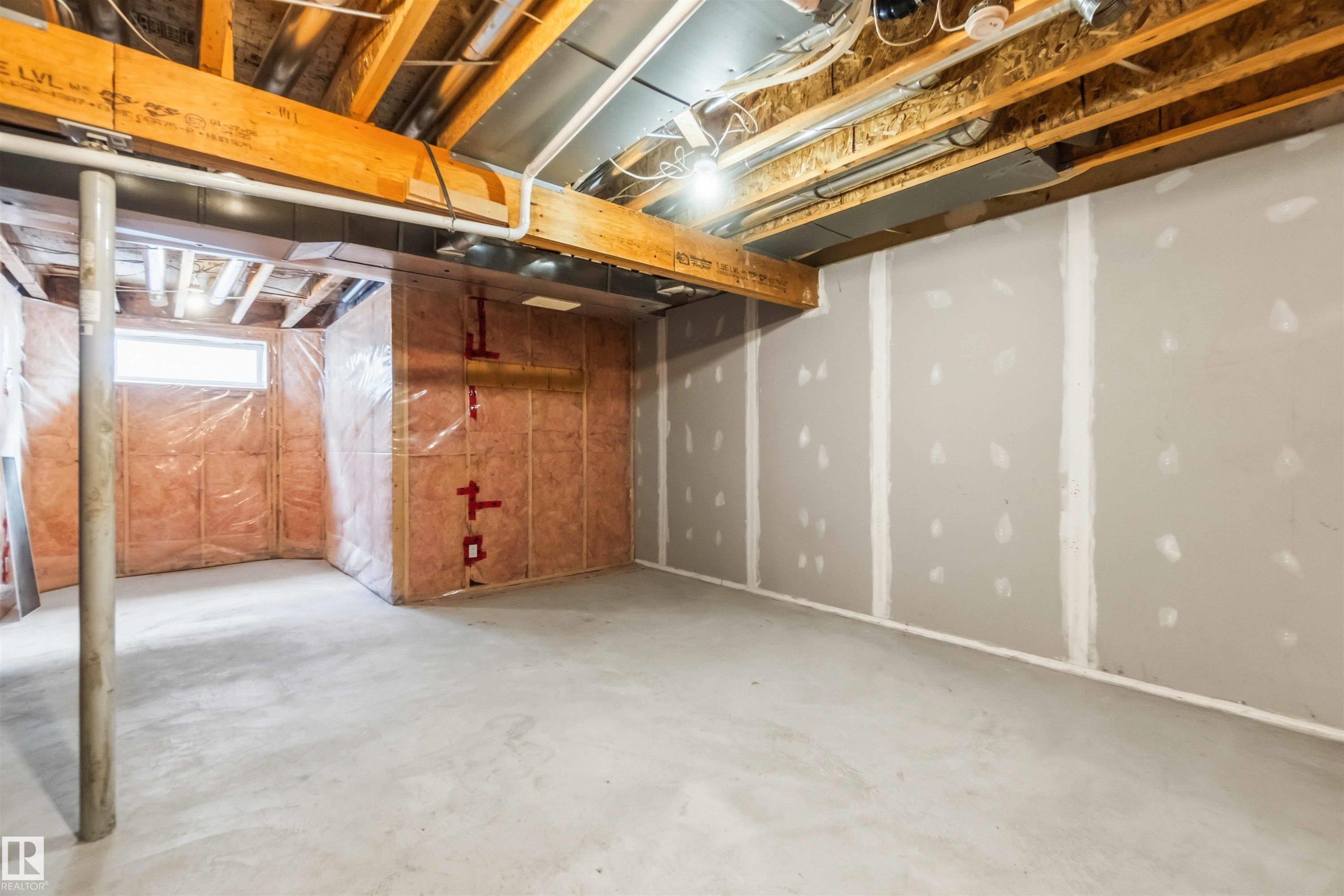9 3003 34 Avenue, Edmonton, AB - Indoor Photo Showing Basement