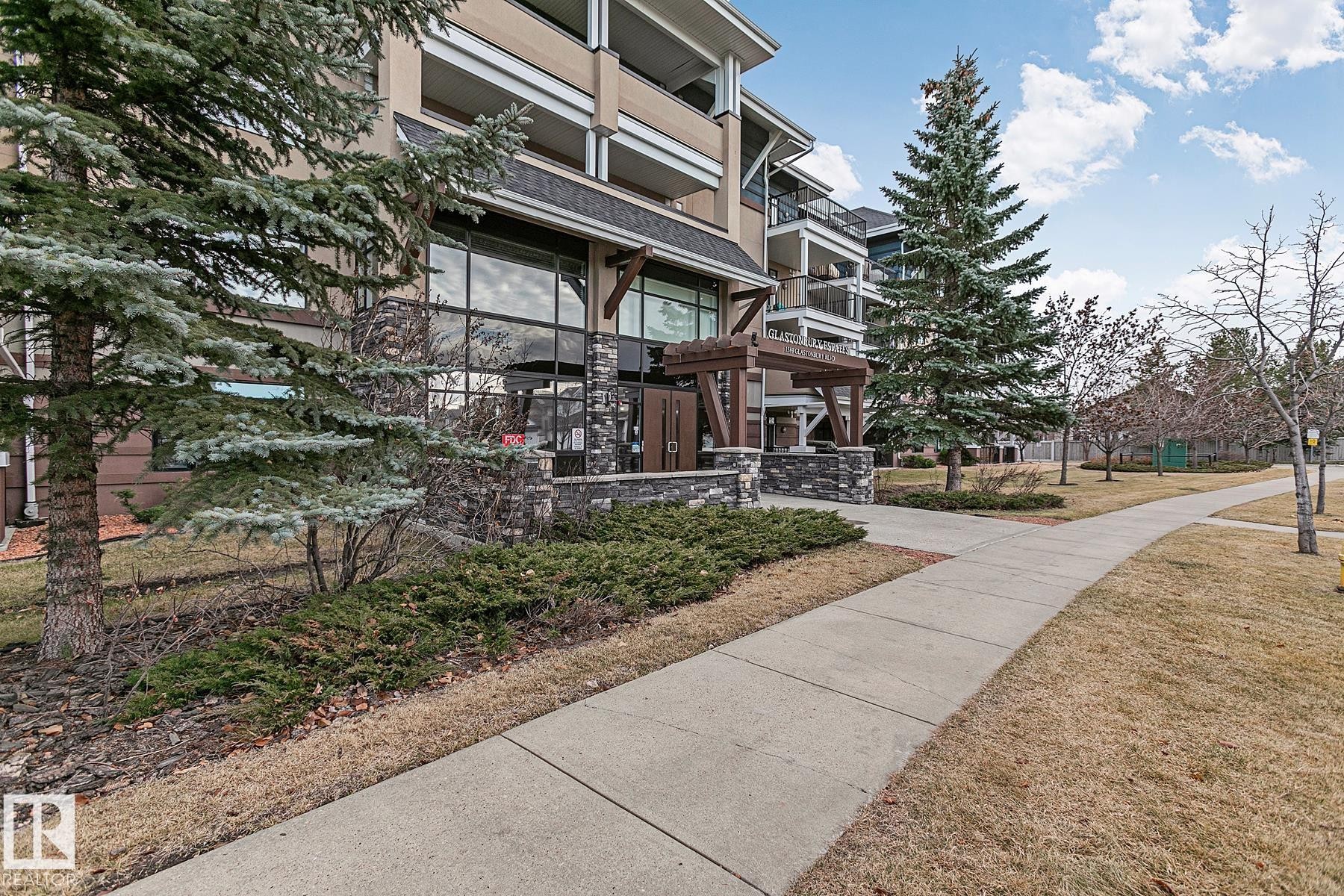 102 1589 Glastonbury Boulevard, Edmonton, AB - Outdoor