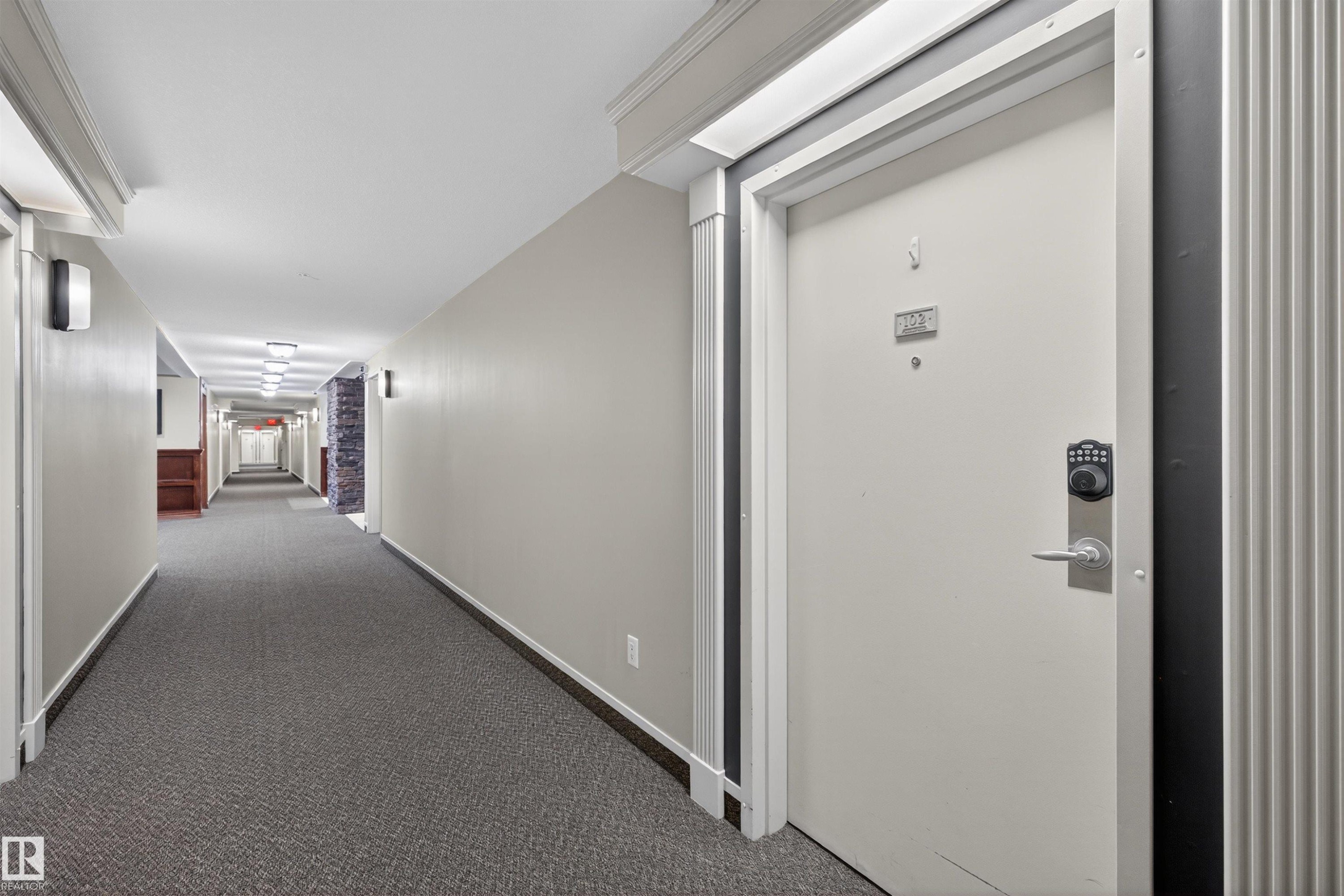 102 1589 Glastonbury Boulevard, Edmonton, AB - Indoor Photo Showing Other Room
