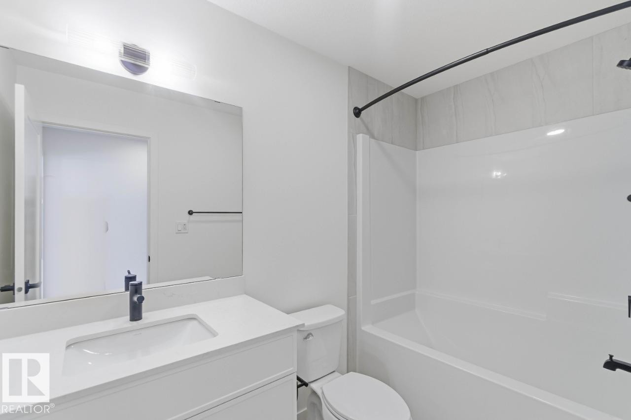 52 Rhea Crescent, St. Albert, AB - Indoor Photo Showing Bathroom