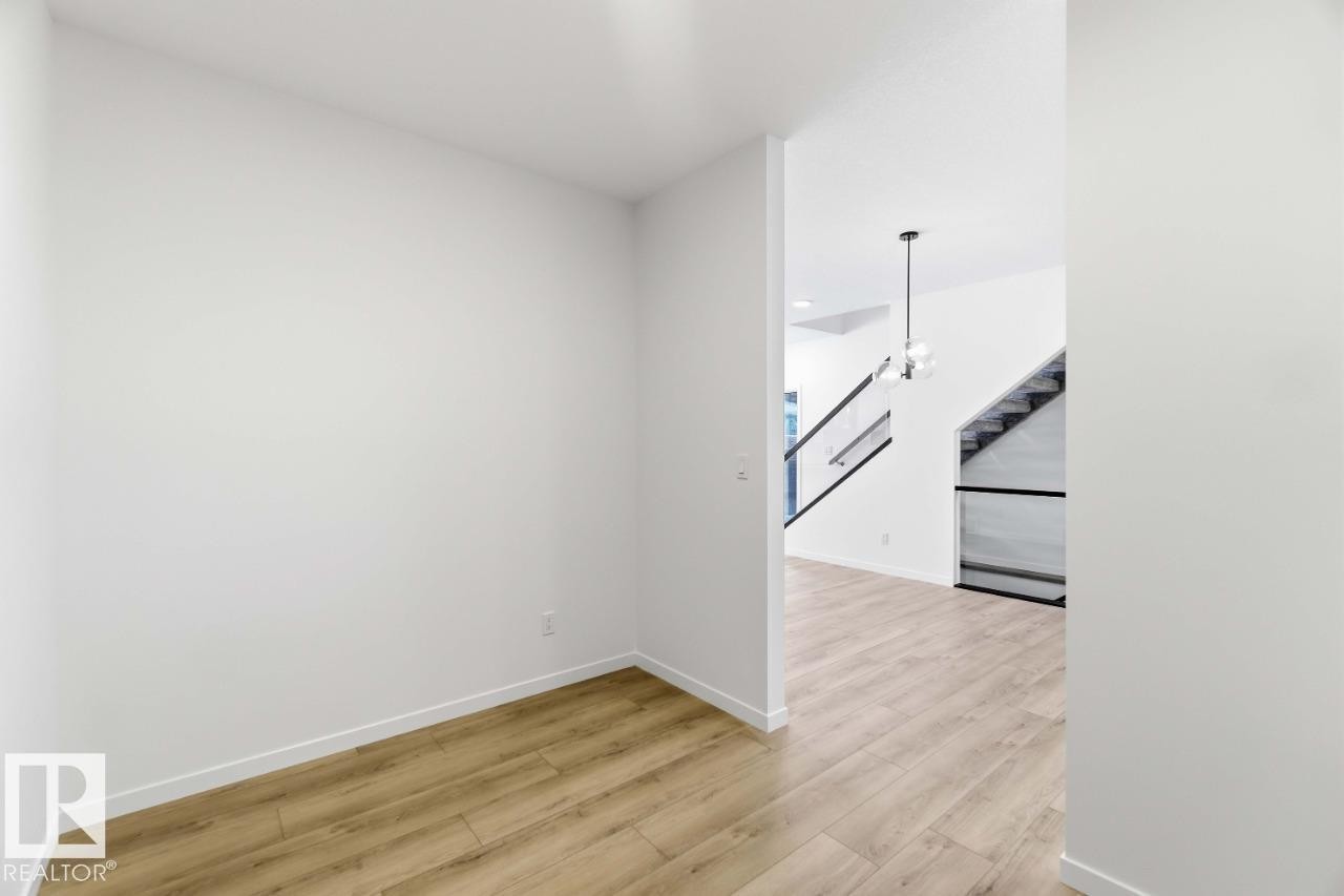 52 Rhea Crescent, St. Albert, AB - Indoor Photo Showing Other Room