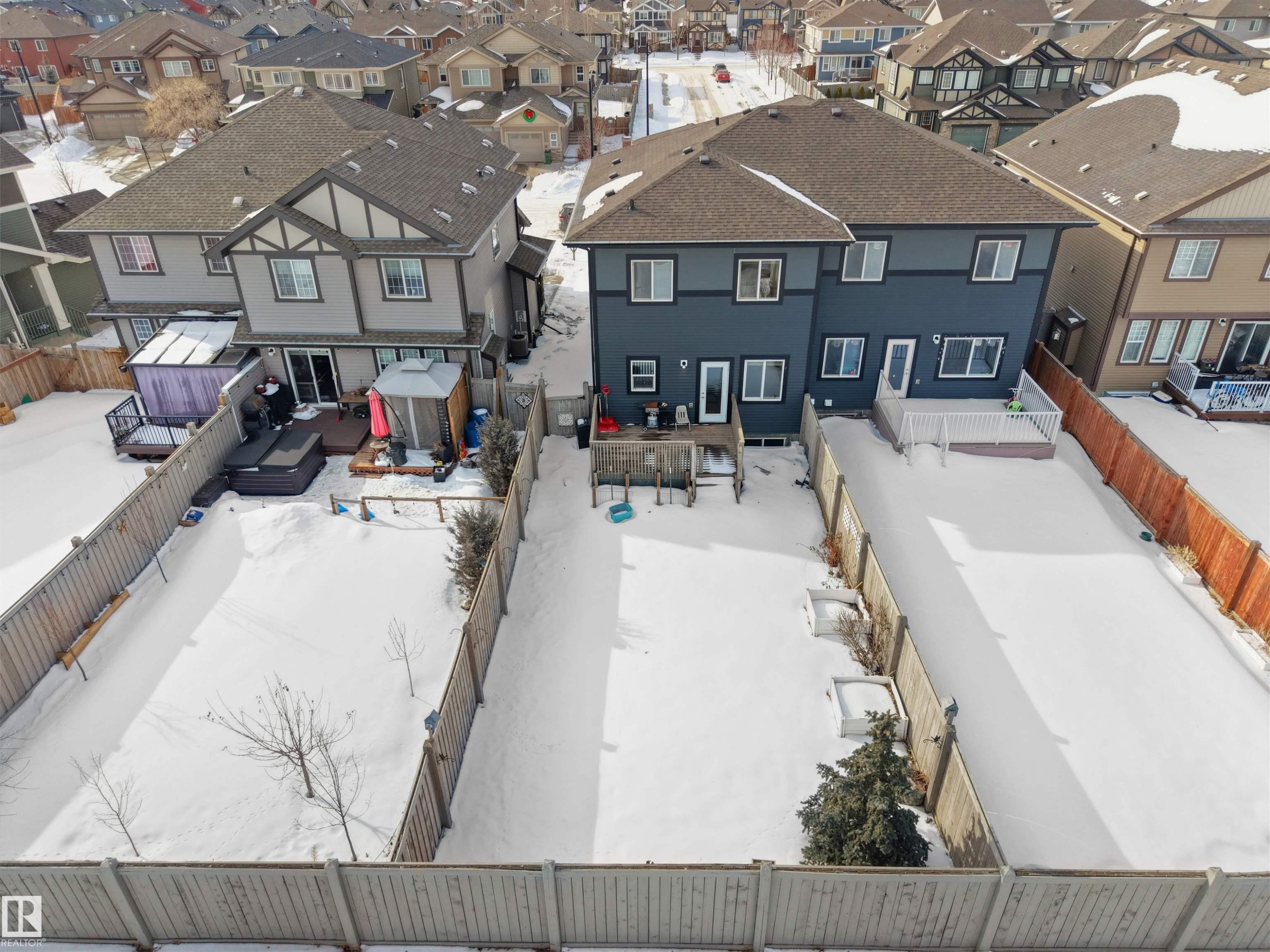 Snowy aerial view with a residential view - 8921 217 St Nw, Edmonton, AB - Outdoor