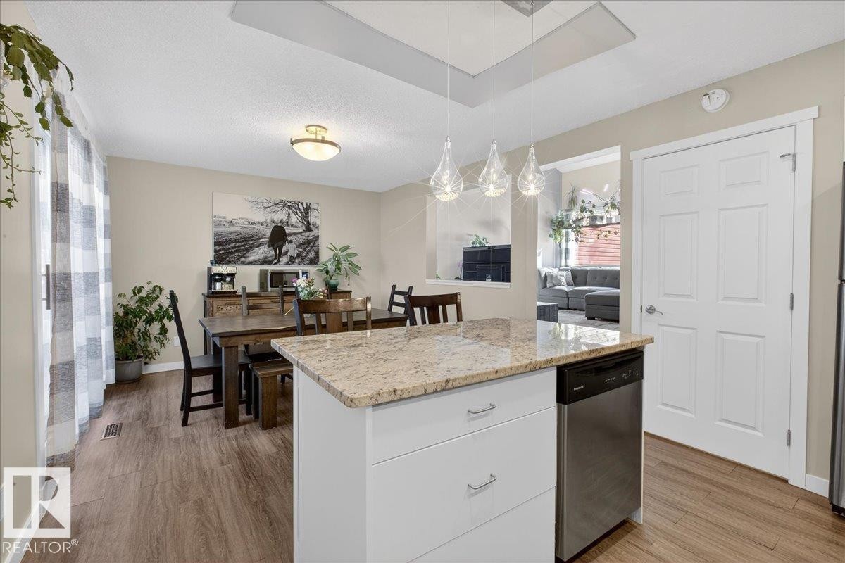 635 Millbourne Road E, Edmonton, AB - Indoor Photo Showing Kitchen