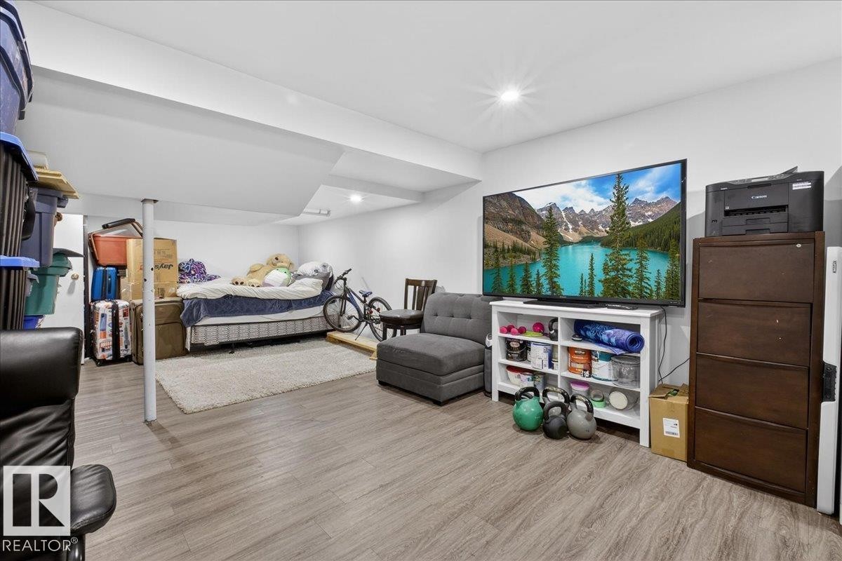 635 Millbourne Road E, Edmonton, AB - Indoor