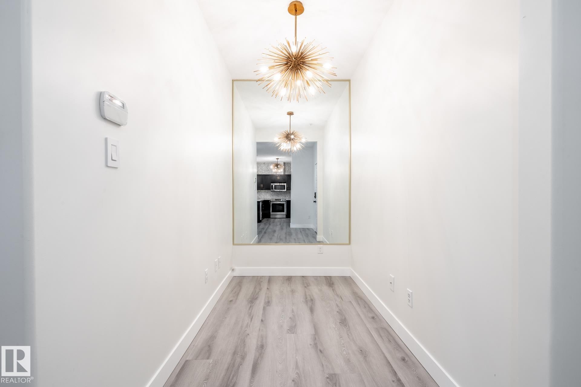 105 304 Ambleside Link Link, Edmonton, AB - Indoor Photo Showing Other Room