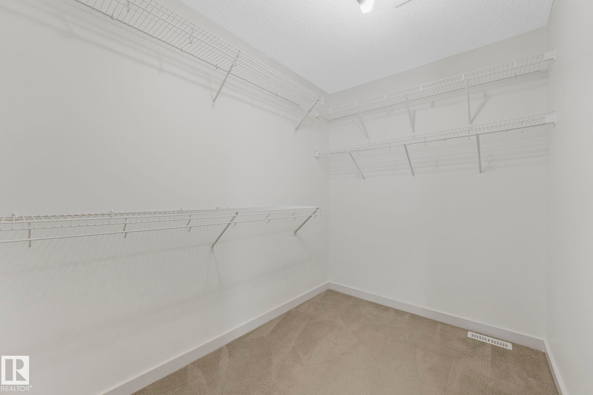 1548 36 Avenue, Edmonton, AB - Indoor With Storage