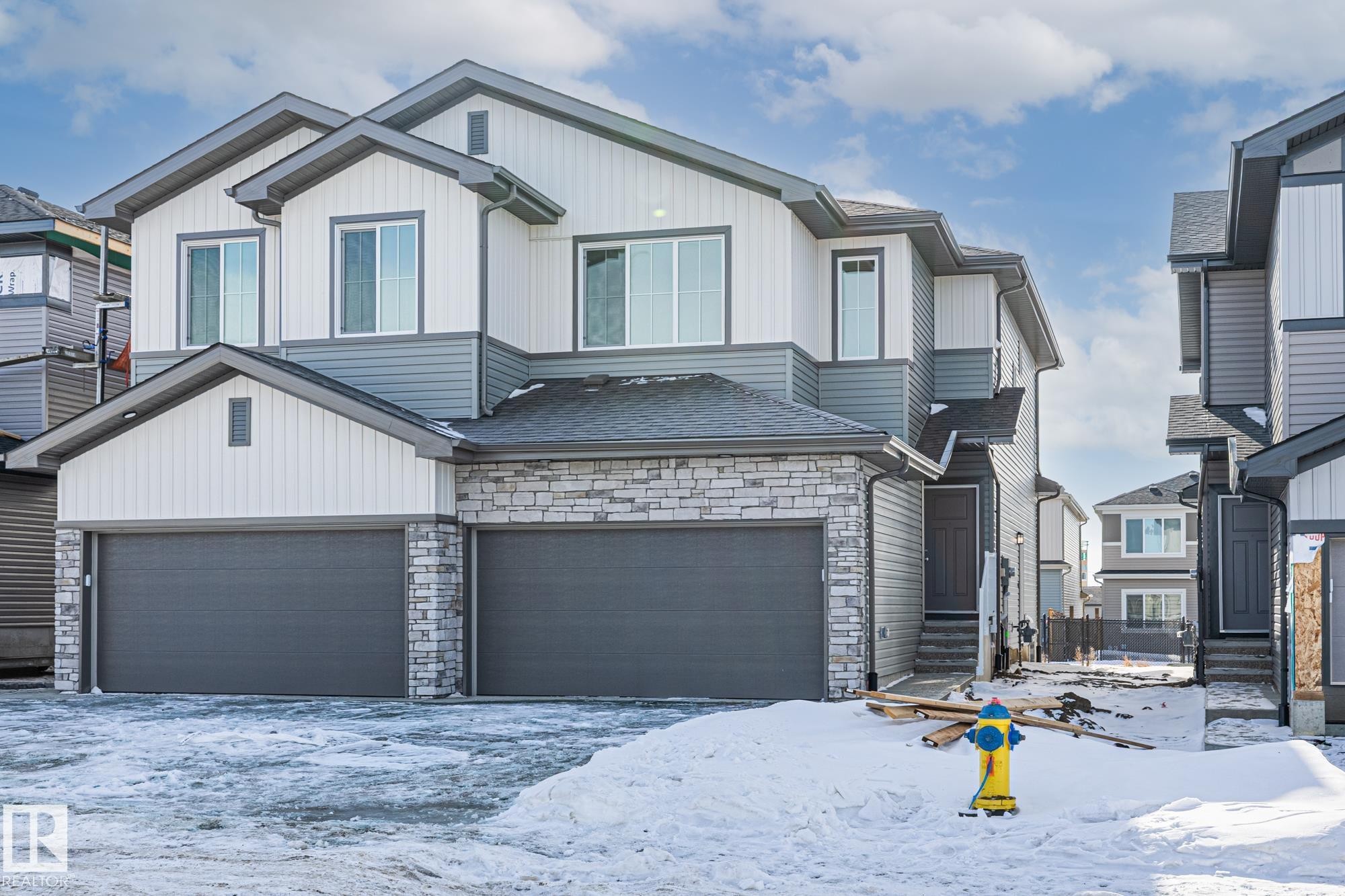 110 Honeysuckle Green, Leduc, AB - Outdoor With Facade