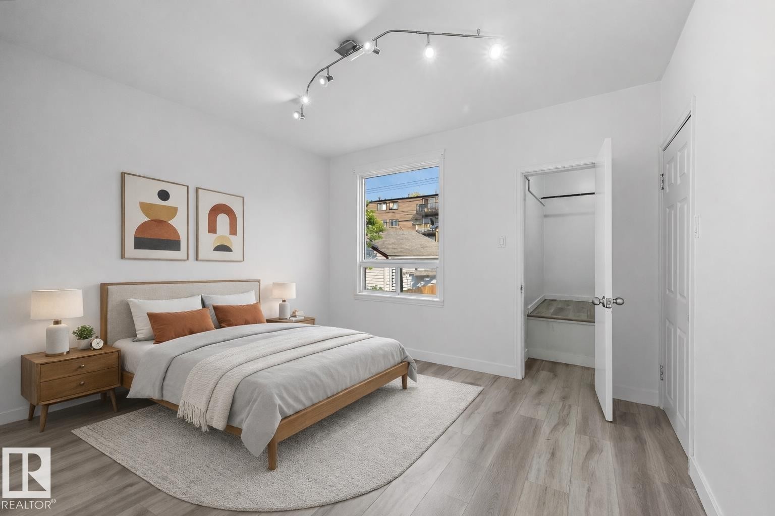 Virtually staged - 9848 87 Avenue, Edmonton, AB - Indoor Photo Showing Bedroom