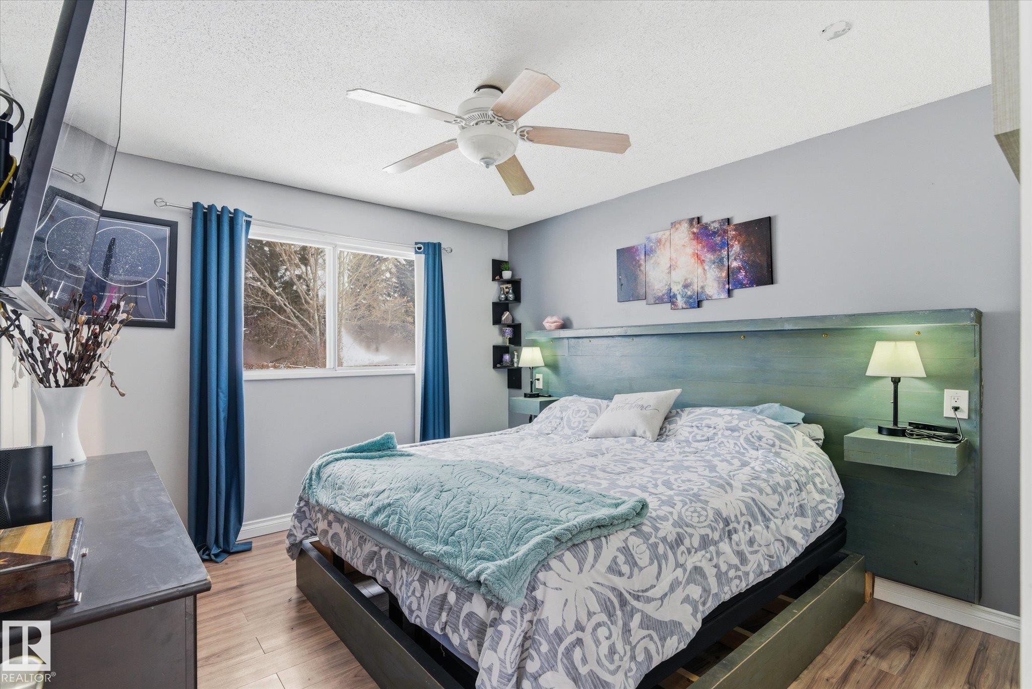 29 Laydon Drive, St. Albert, AB - Indoor Photo Showing Bedroom