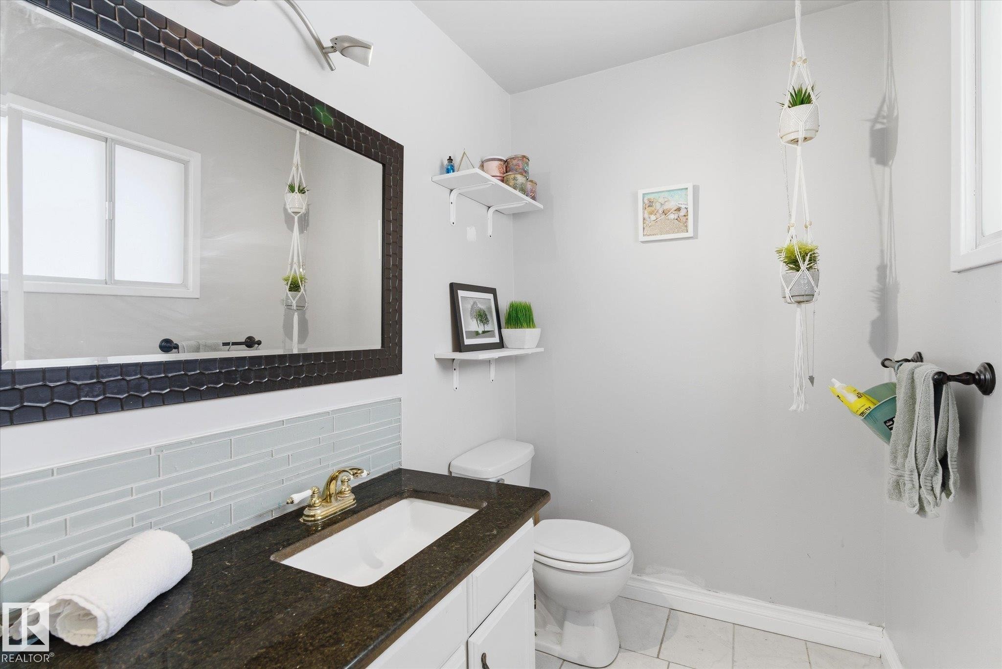 29 Laydon Drive, St. Albert, AB - Indoor Photo Showing Bathroom