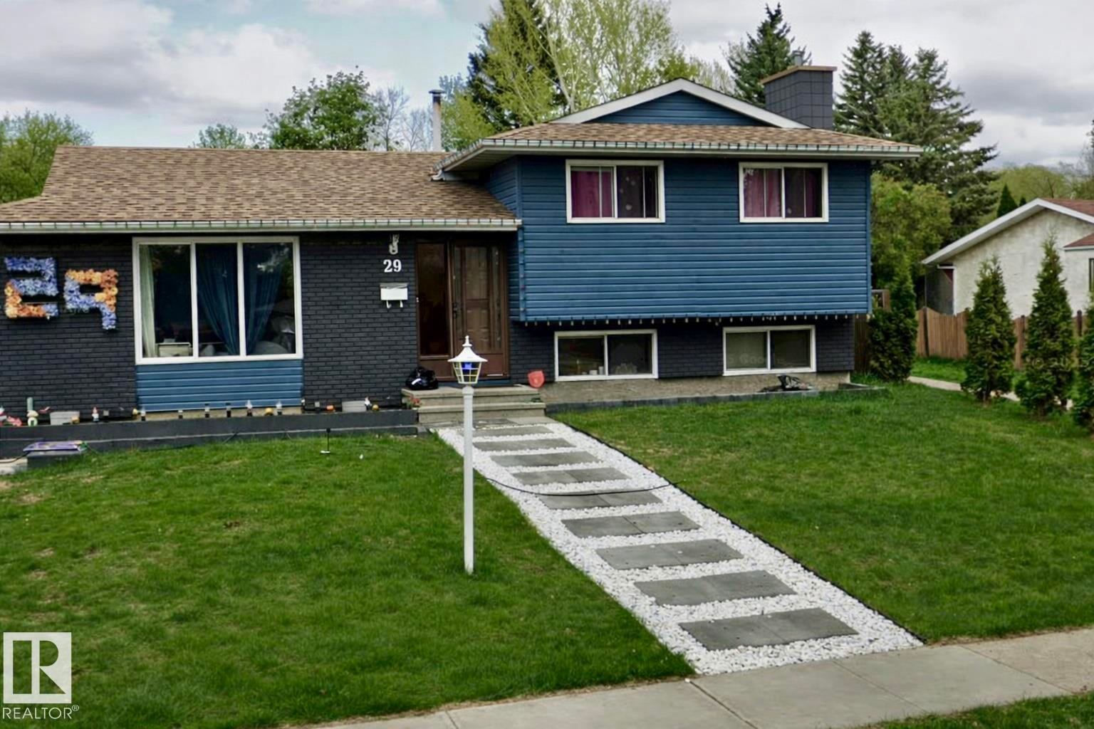 29 Laydon Drive, St. Albert, AB - Outdoor