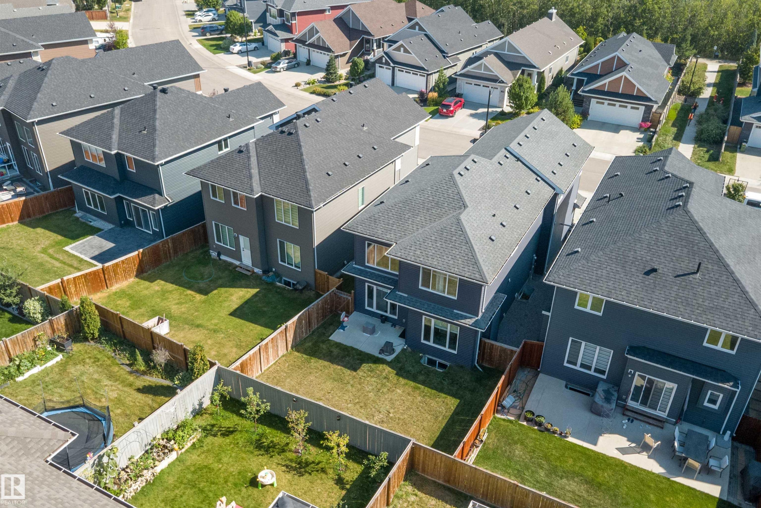 3380 Chickadee Drive, Edmonton, AB - Outdoor