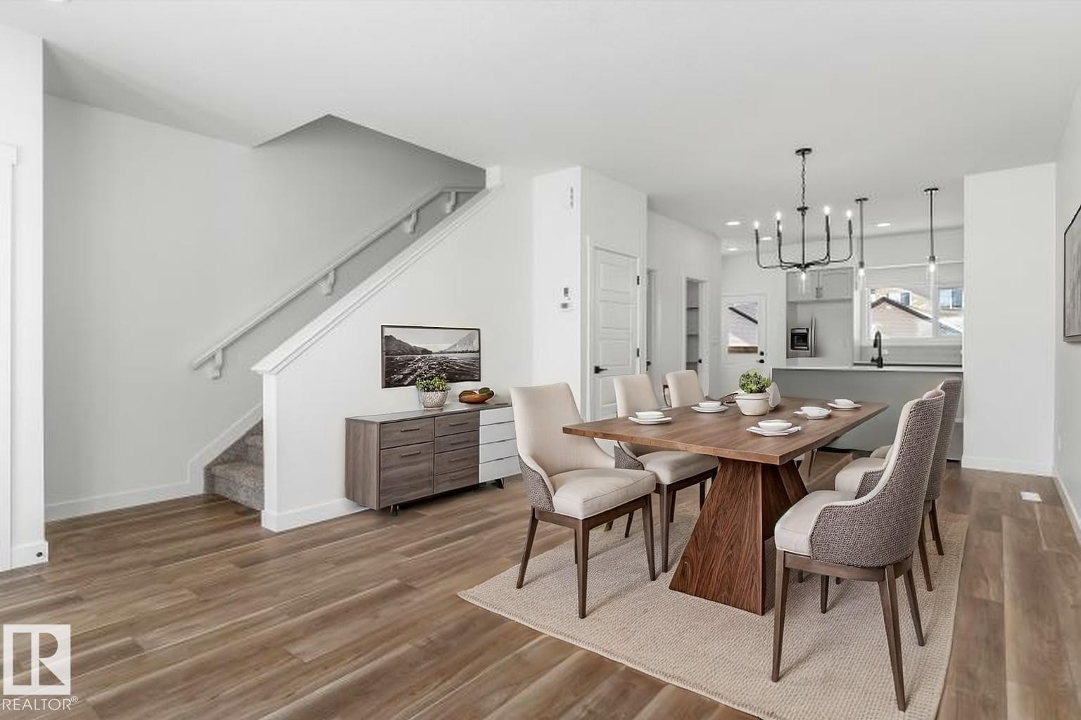 1008 14 Avenue, Edmonton, AB - Indoor Photo Showing Dining Room