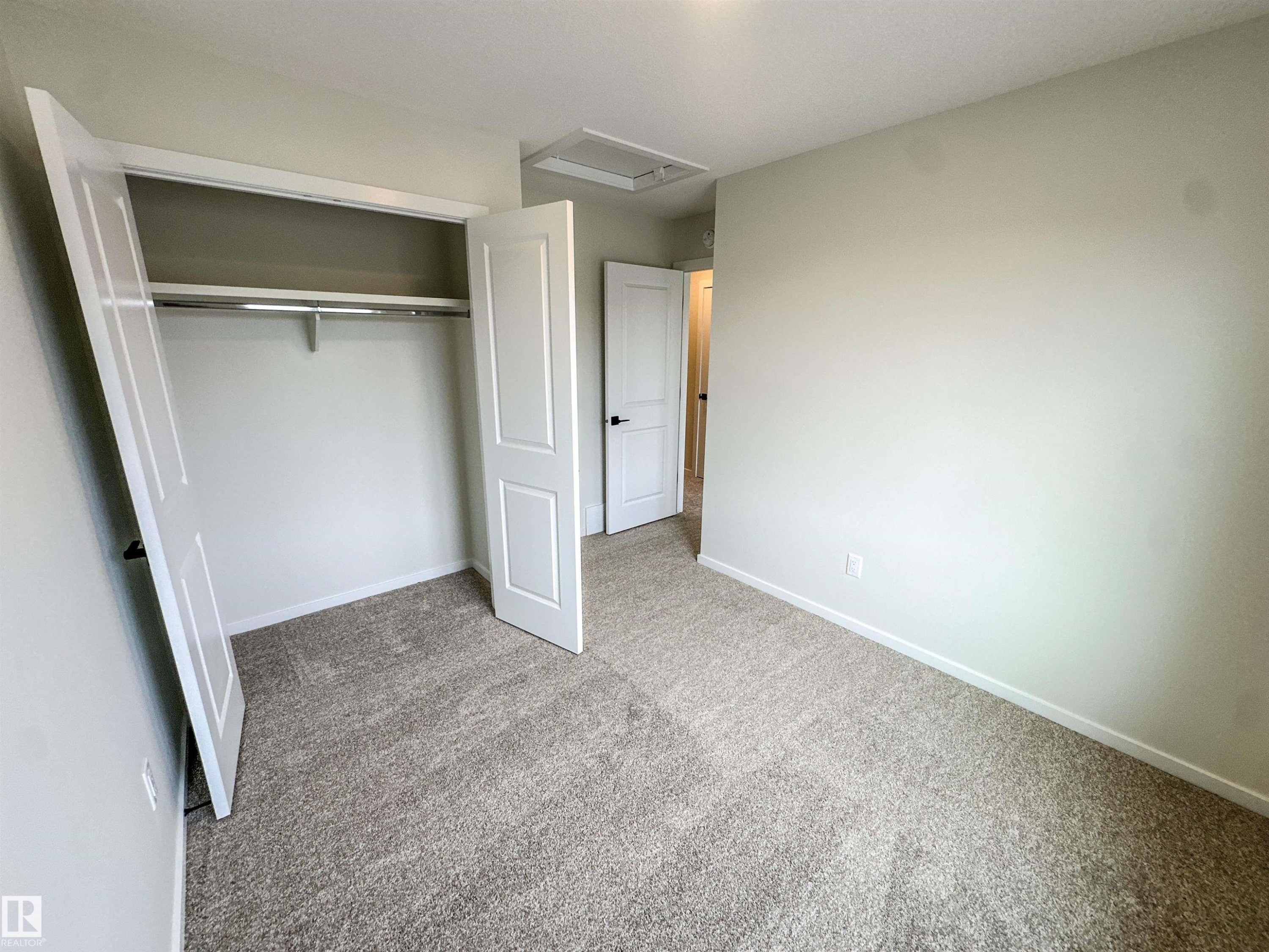 107 Brickyard Drive, Stony Plain, AB - Indoor Photo Showing Other Room