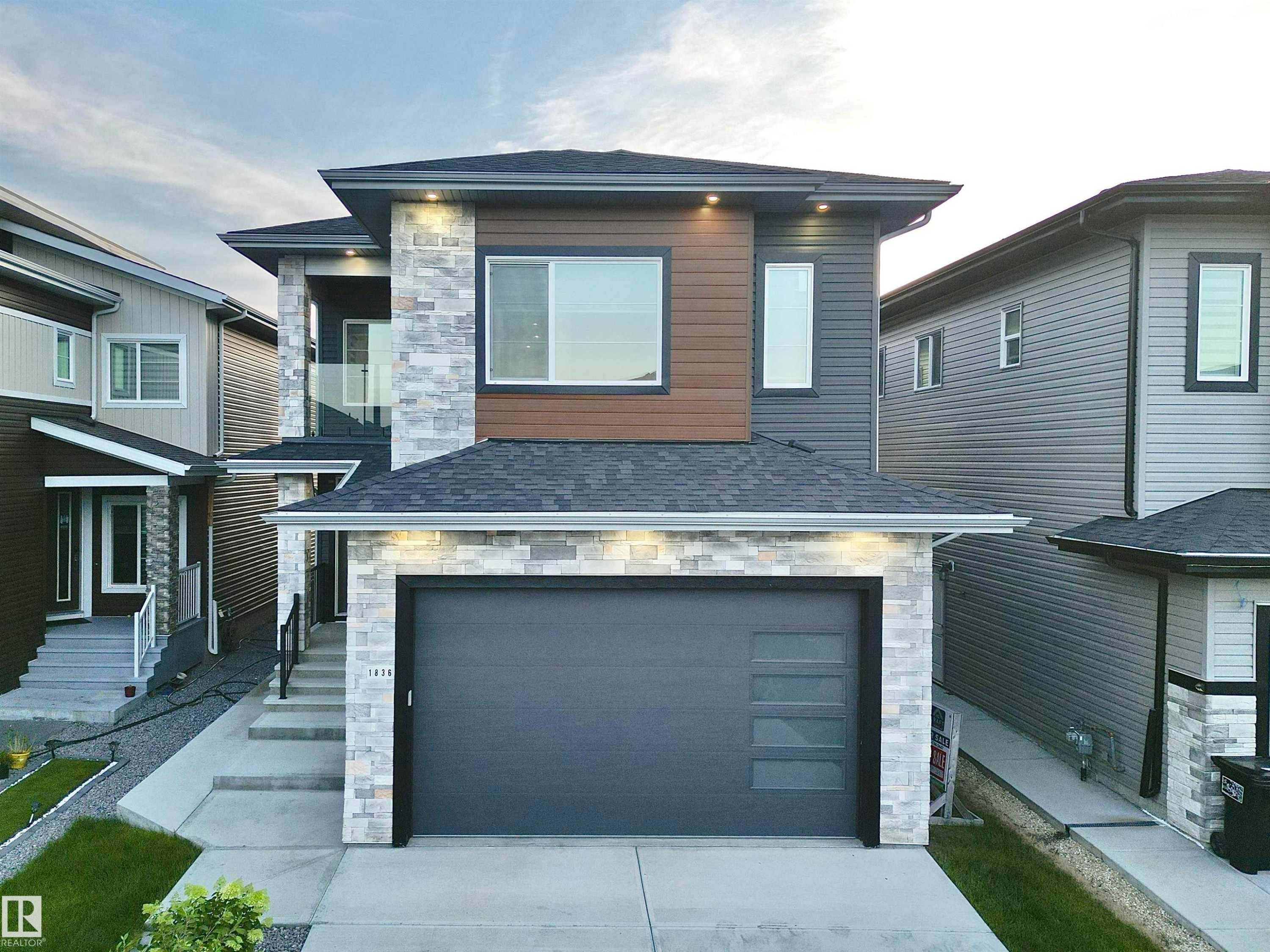 1836 22 Street, Edmonton, AB - Outdoor