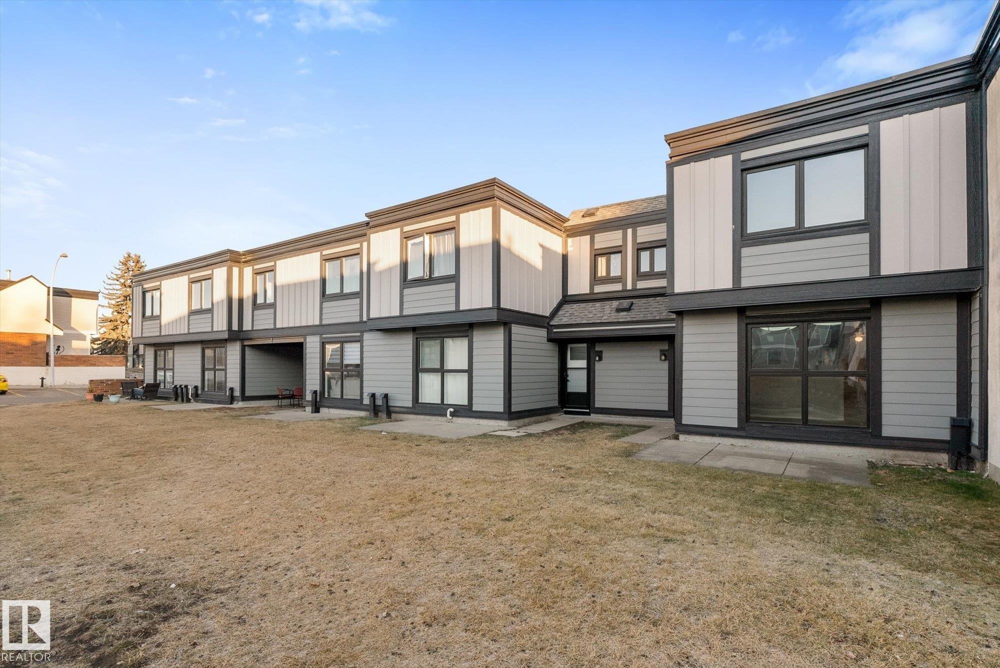 165 3308 113 Avenue, Edmonton, AB - Outdoor