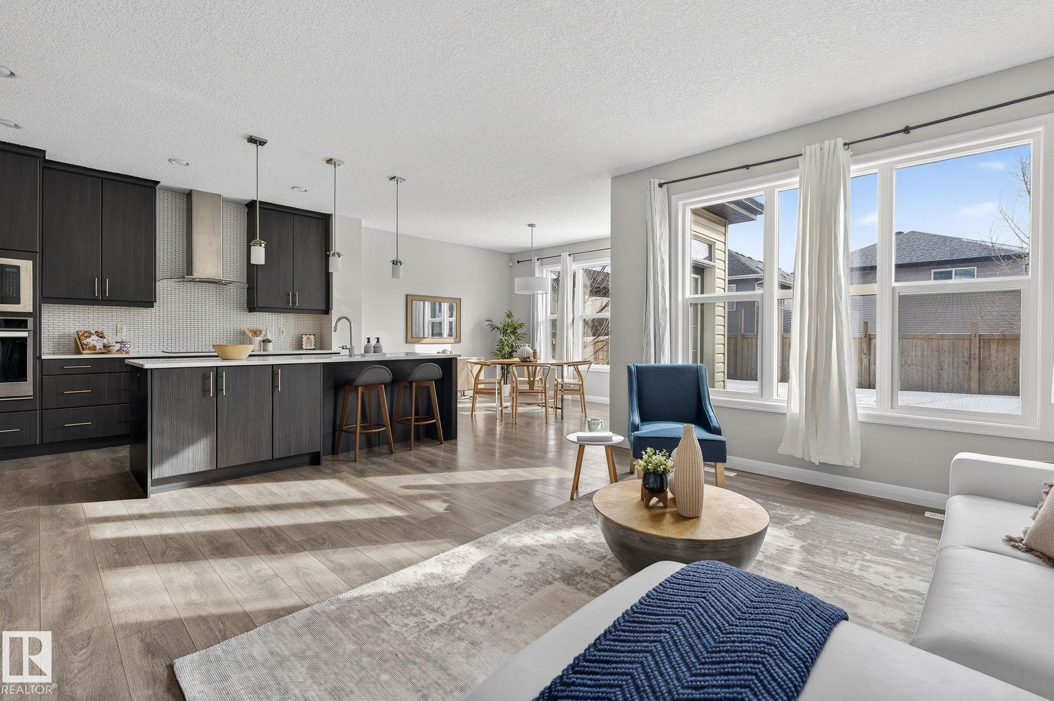 22921 94A Avenue, Edmonton, AB - Indoor