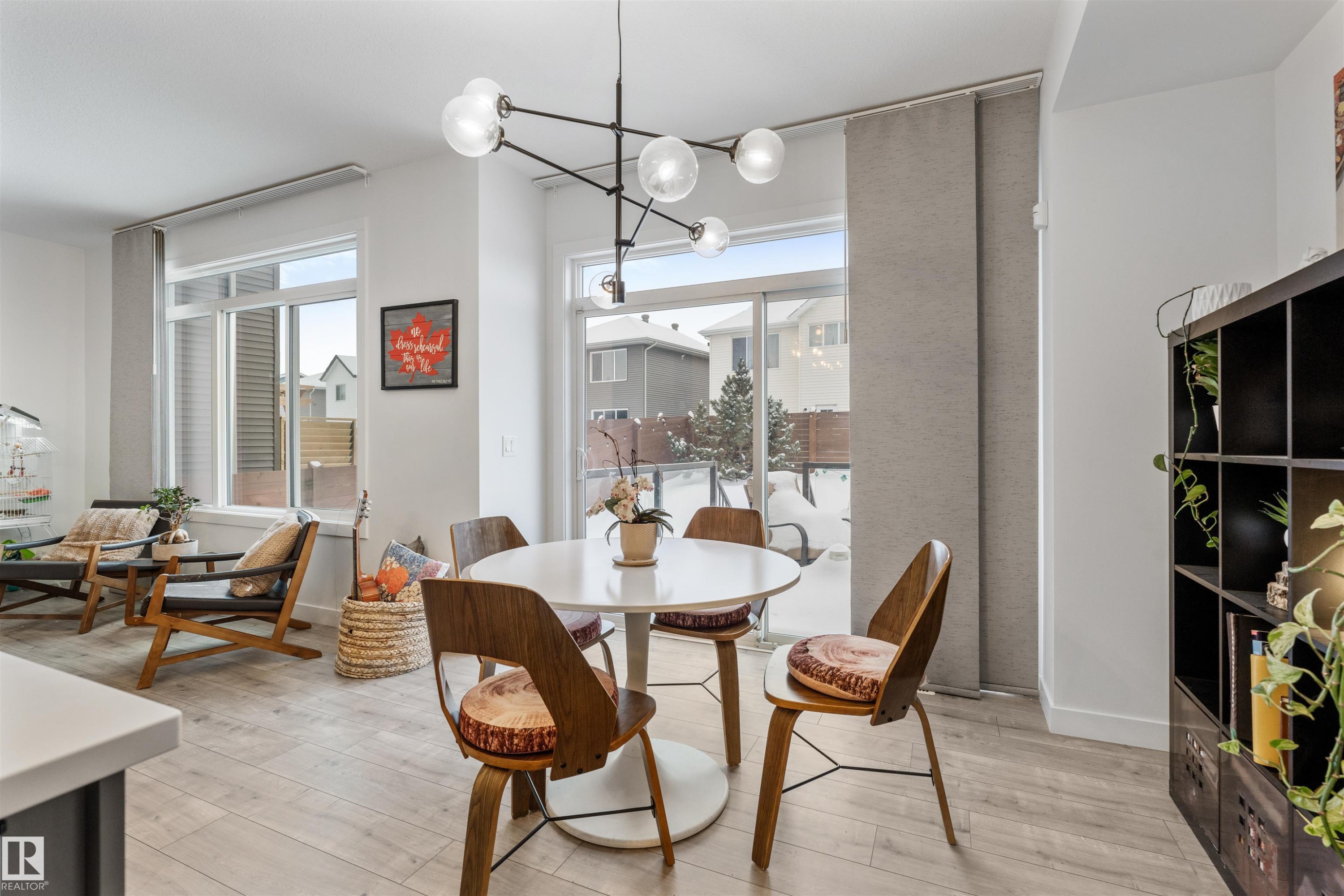 146 Joyal Way, St. Albert, AB - Indoor Photo Showing Dining Room
