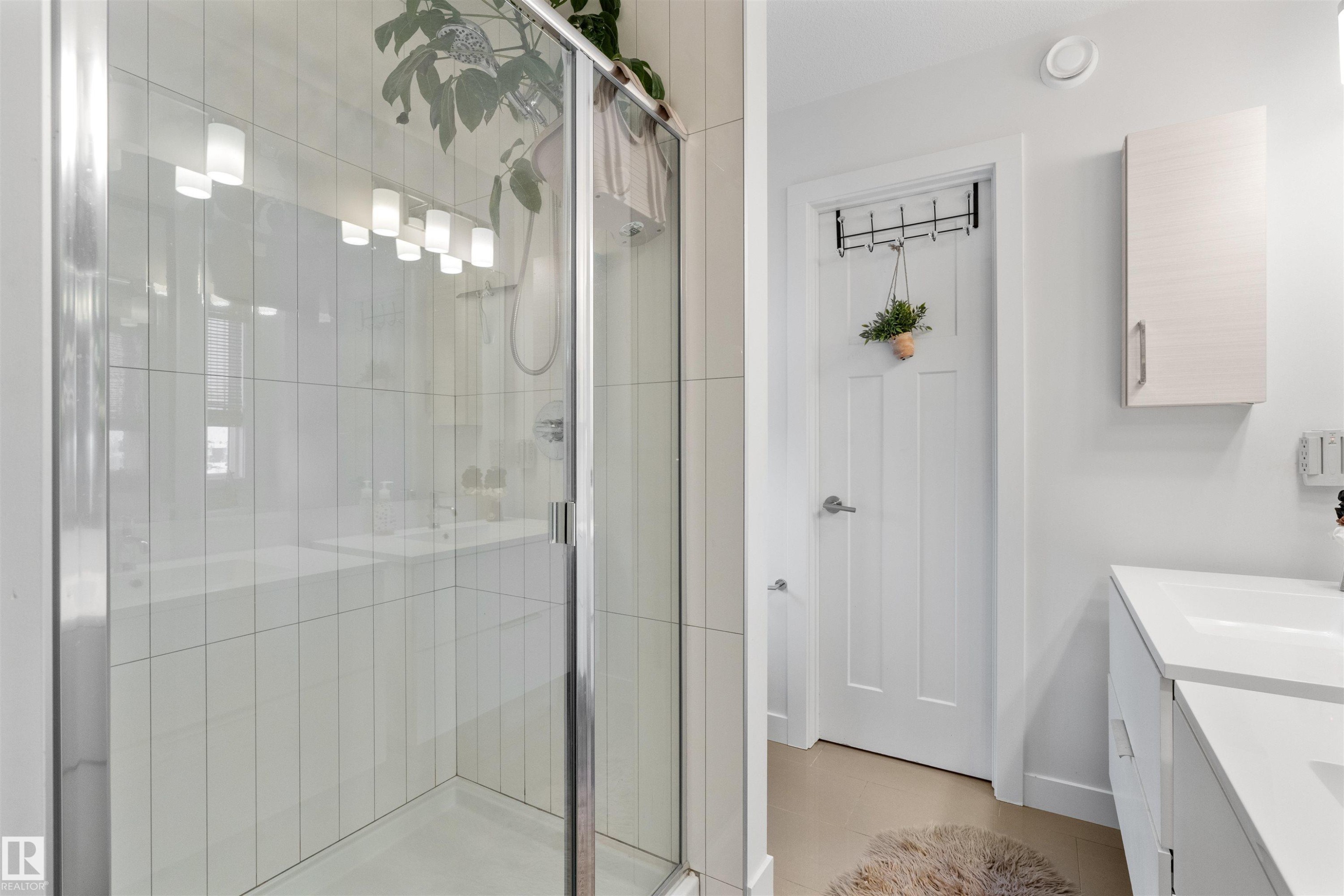146 Joyal Way, St. Albert, AB - Indoor Photo Showing Bathroom