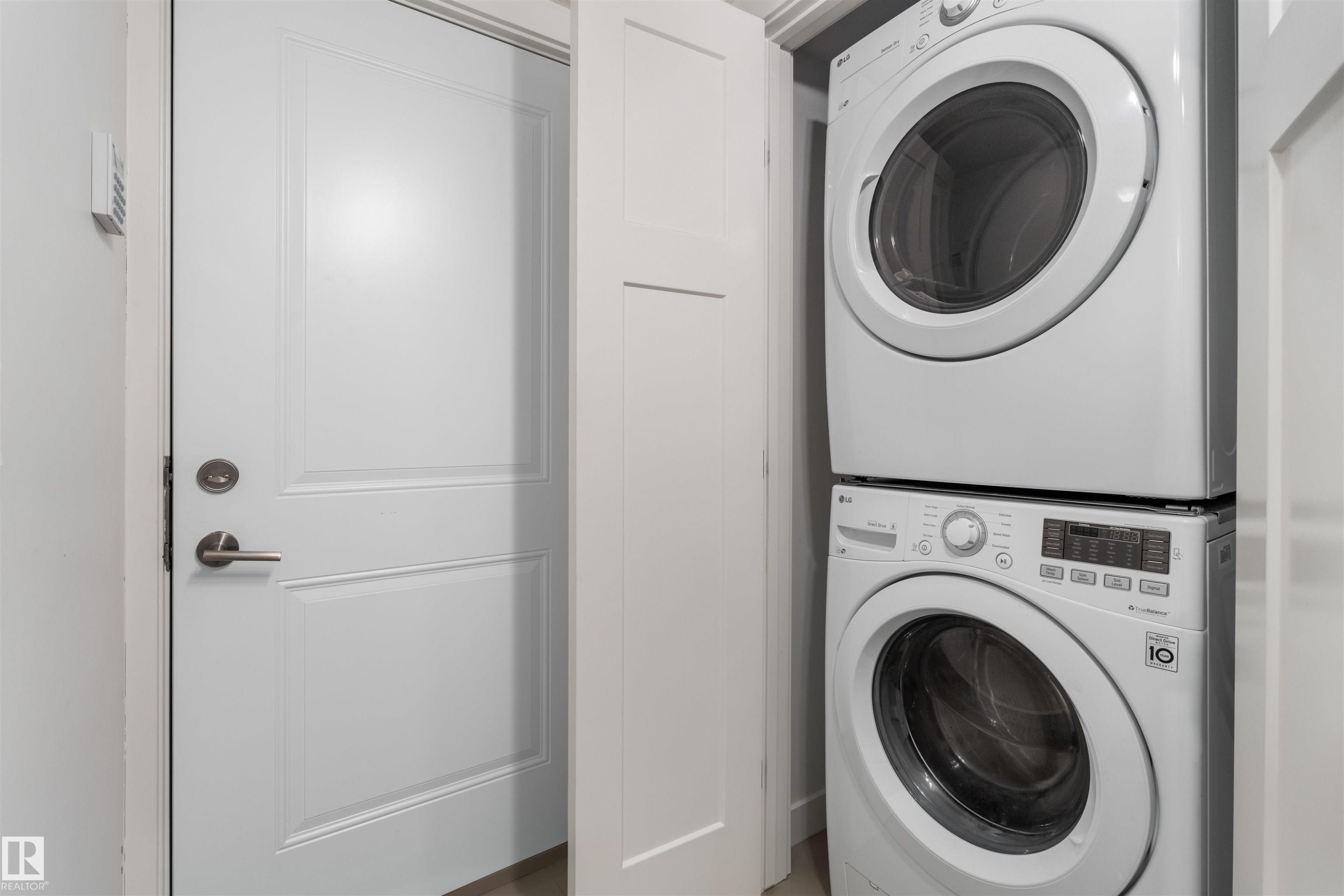 146 Joyal Way, St. Albert, AB - Indoor Photo Showing Laundry Room